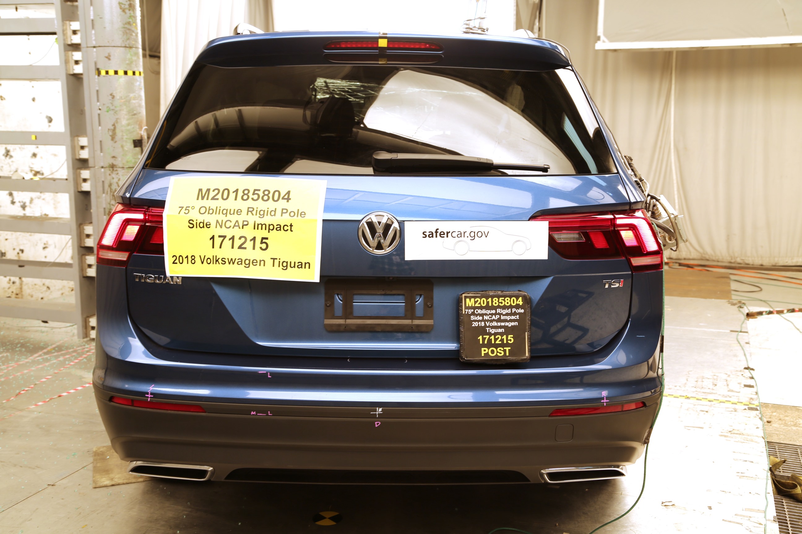 2018 VOLKSWAGEN TIGUAN crash image 12