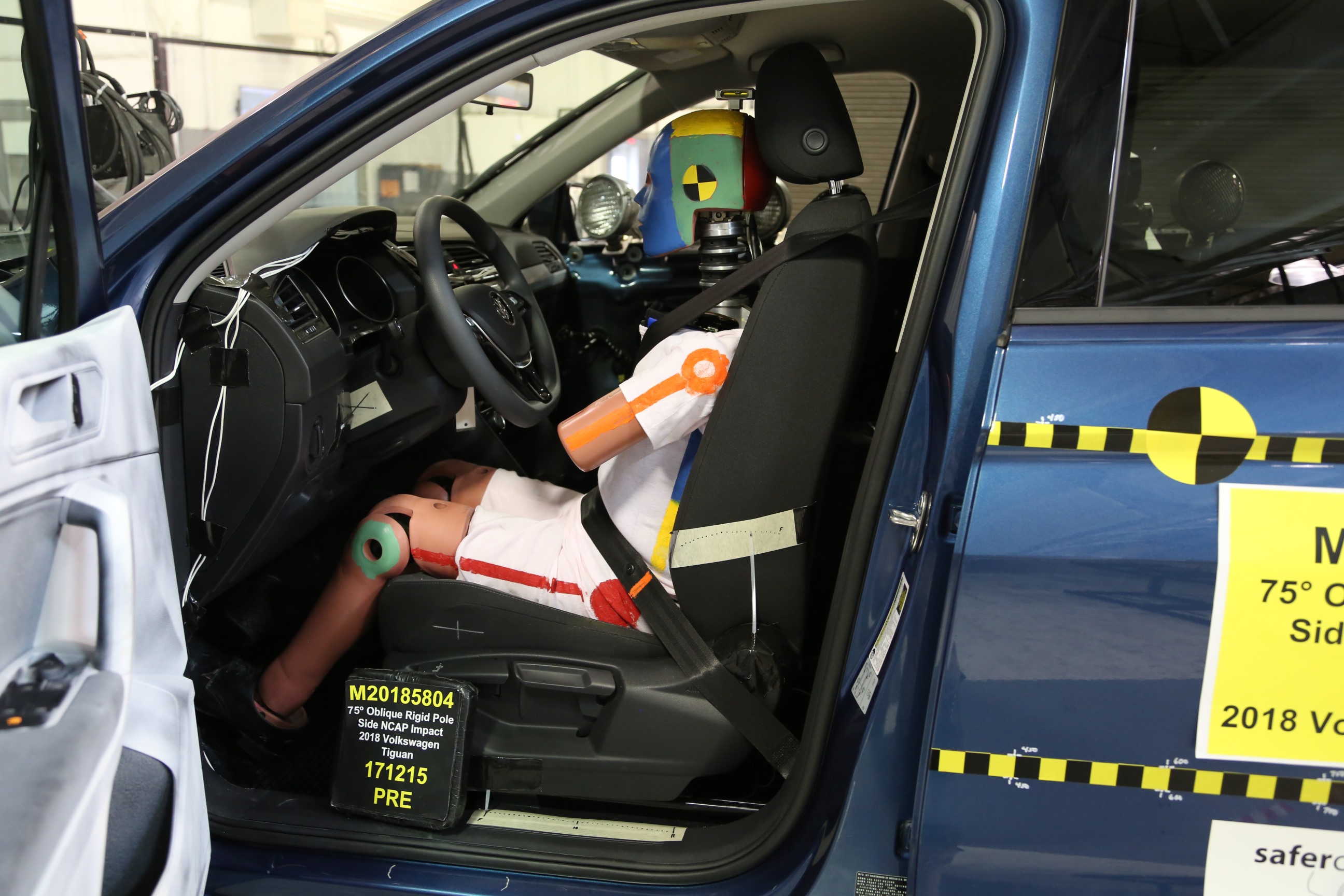 2018 VOLKSWAGEN TIGUAN crash image 23