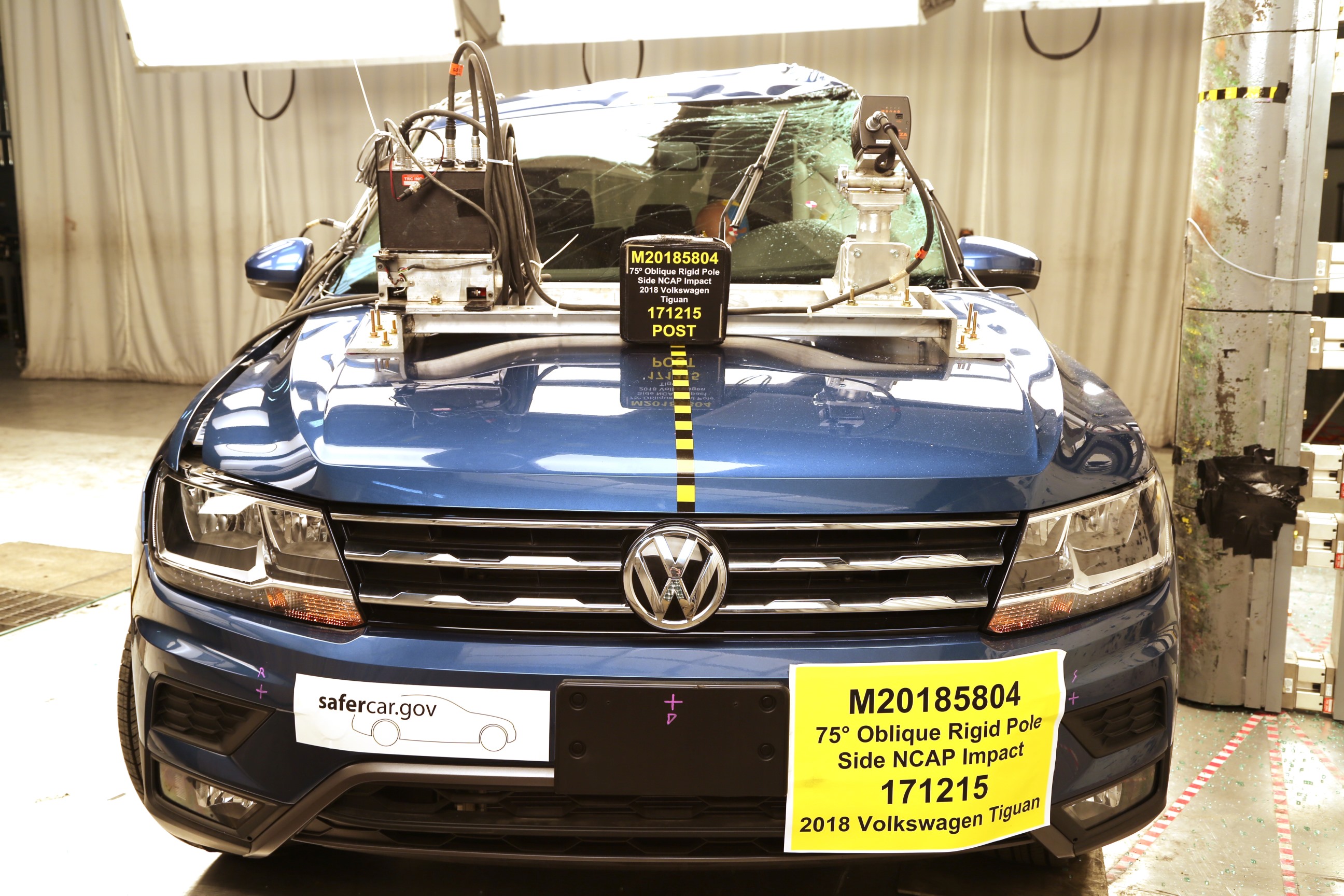 2018 VOLKSWAGEN TIGUAN crash image 4