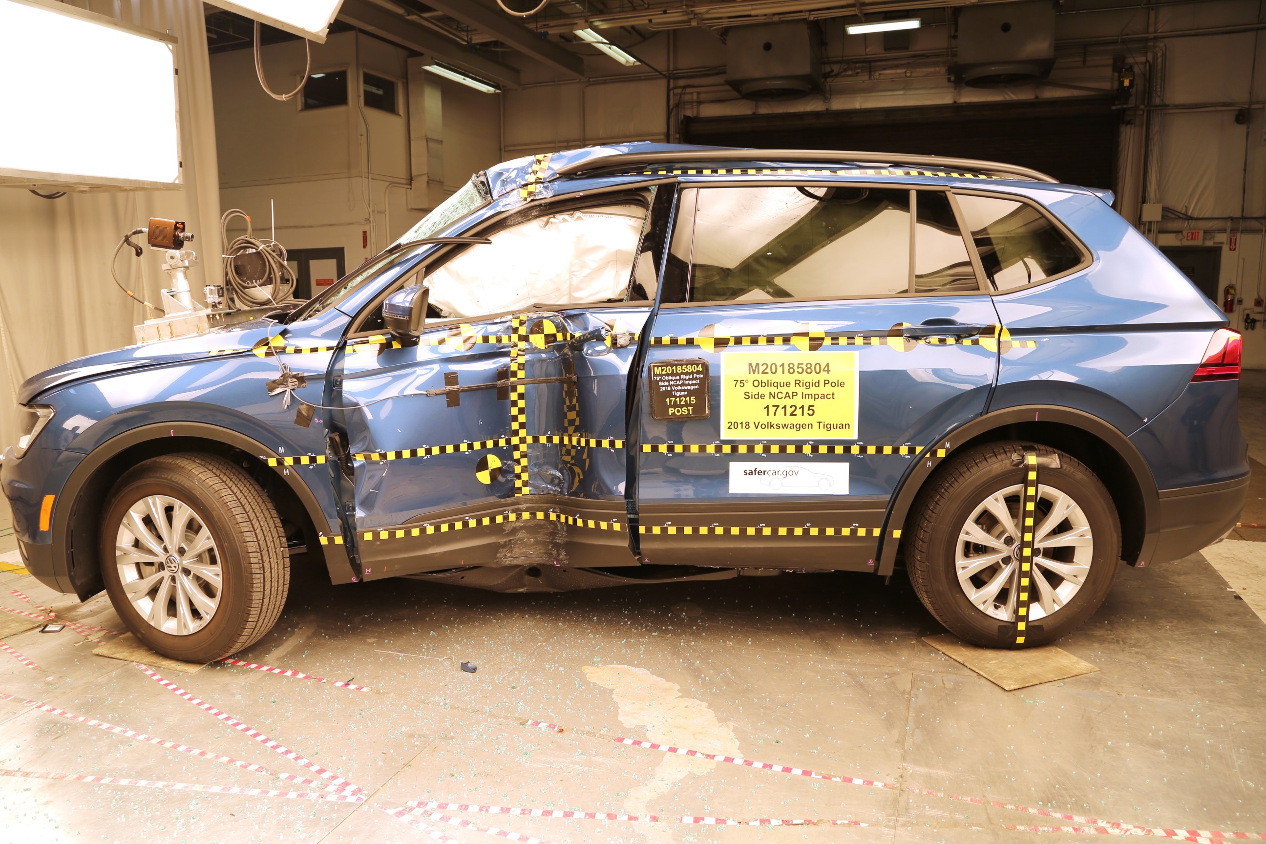 2018 VOLKSWAGEN TIGUAN crash image 8