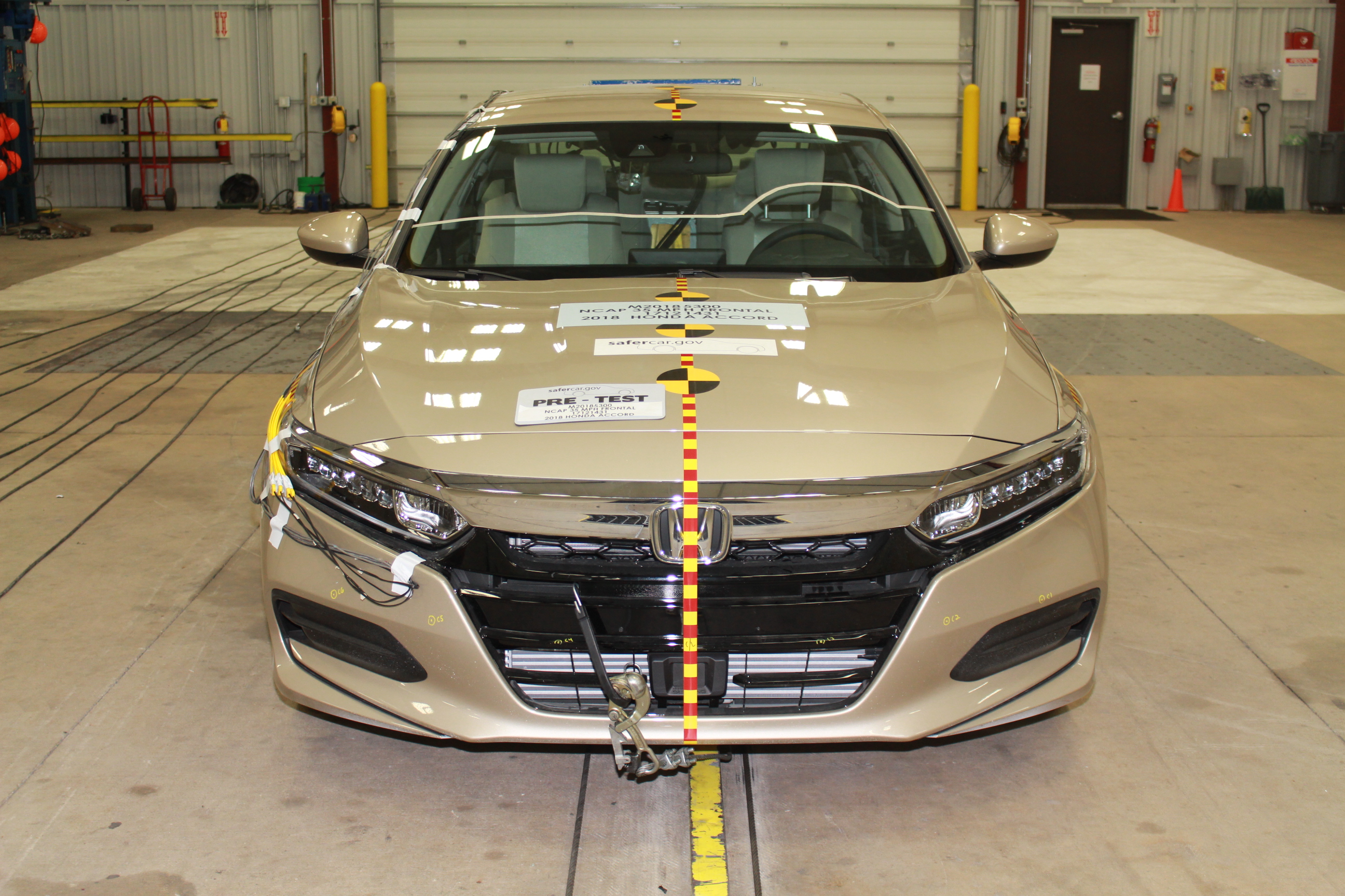 2018 HONDA ACCORD crash image 8