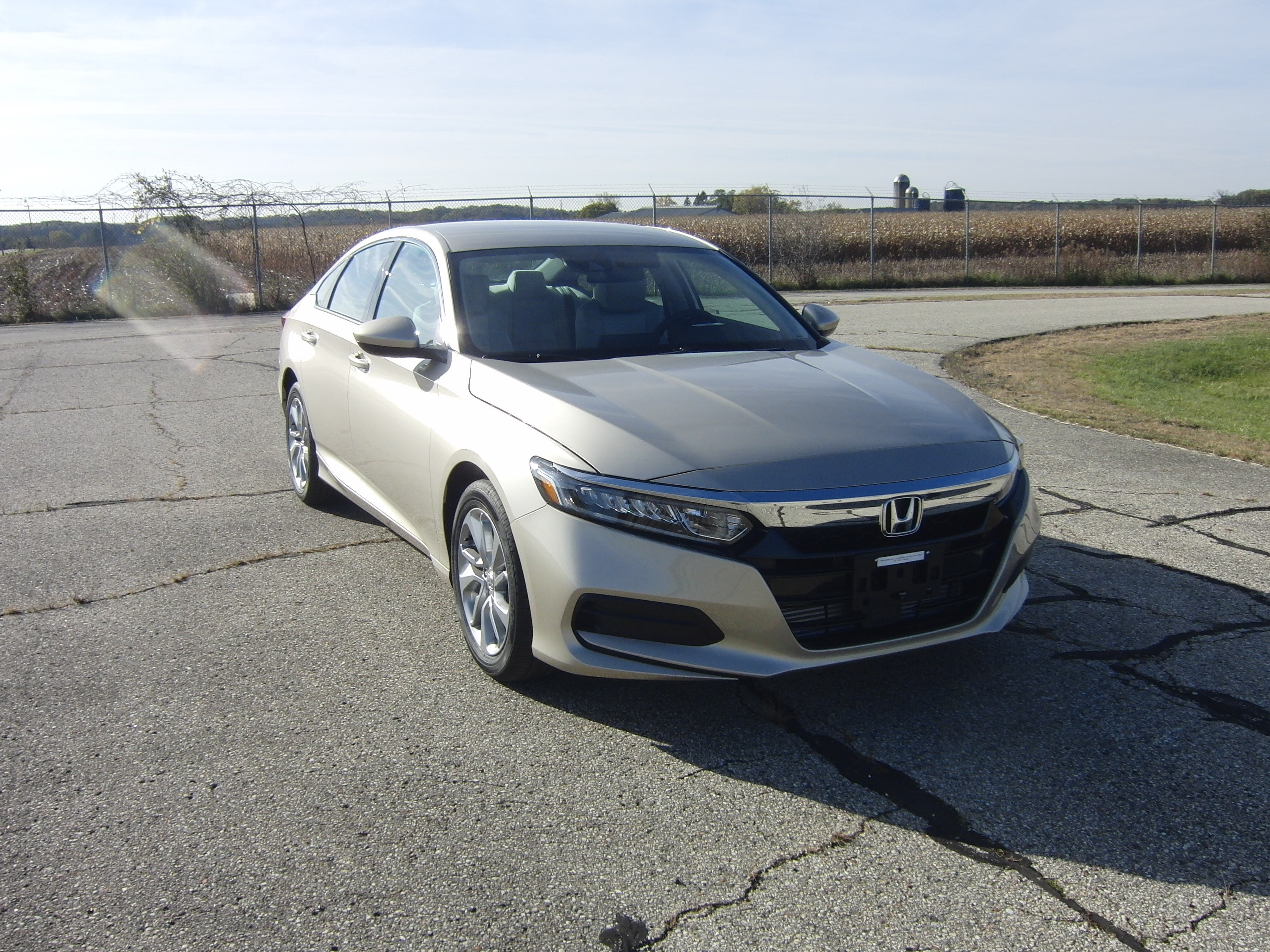 2018 HONDA ACCORD crash-test photo