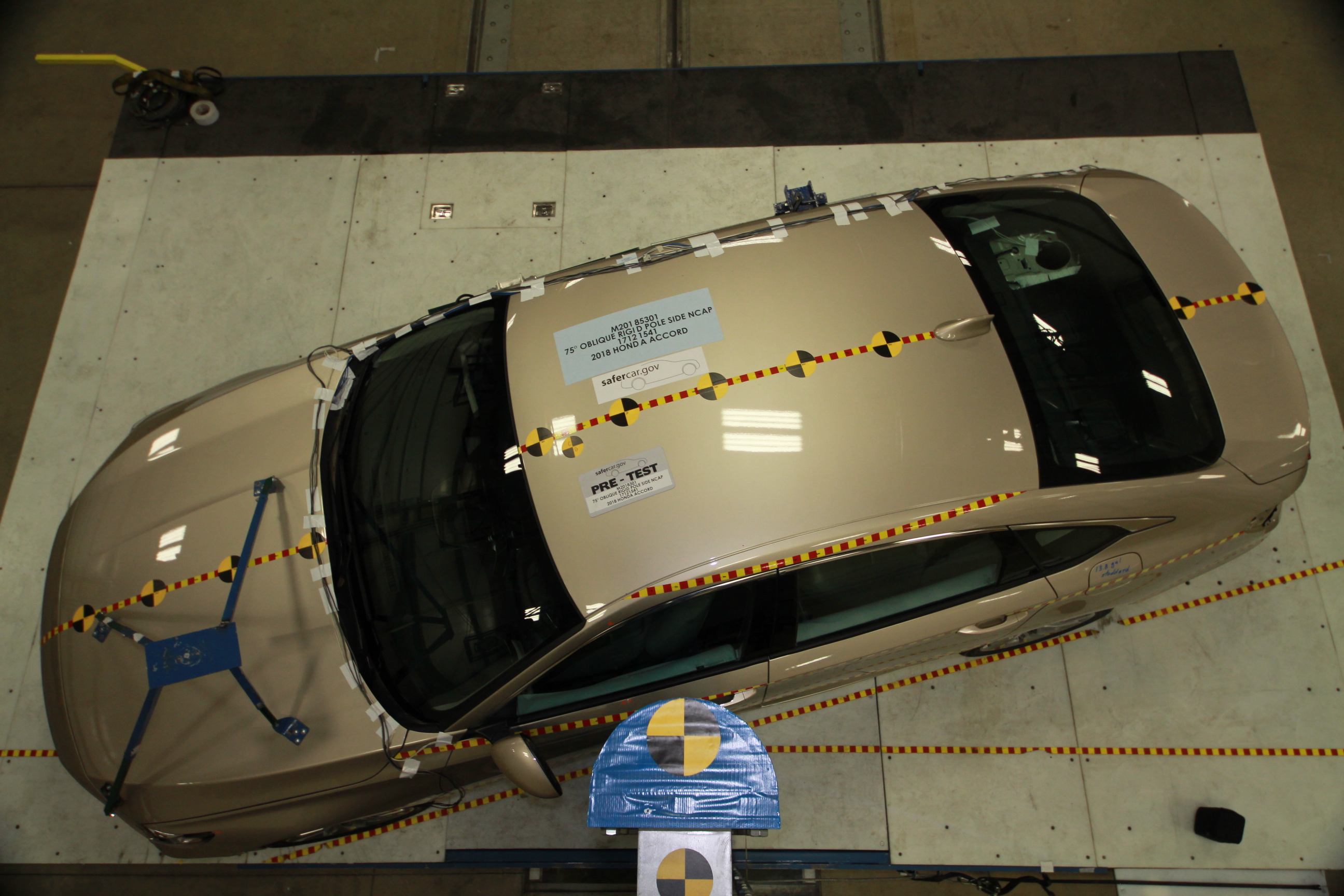 2018 HONDA ACCORD crash image 15