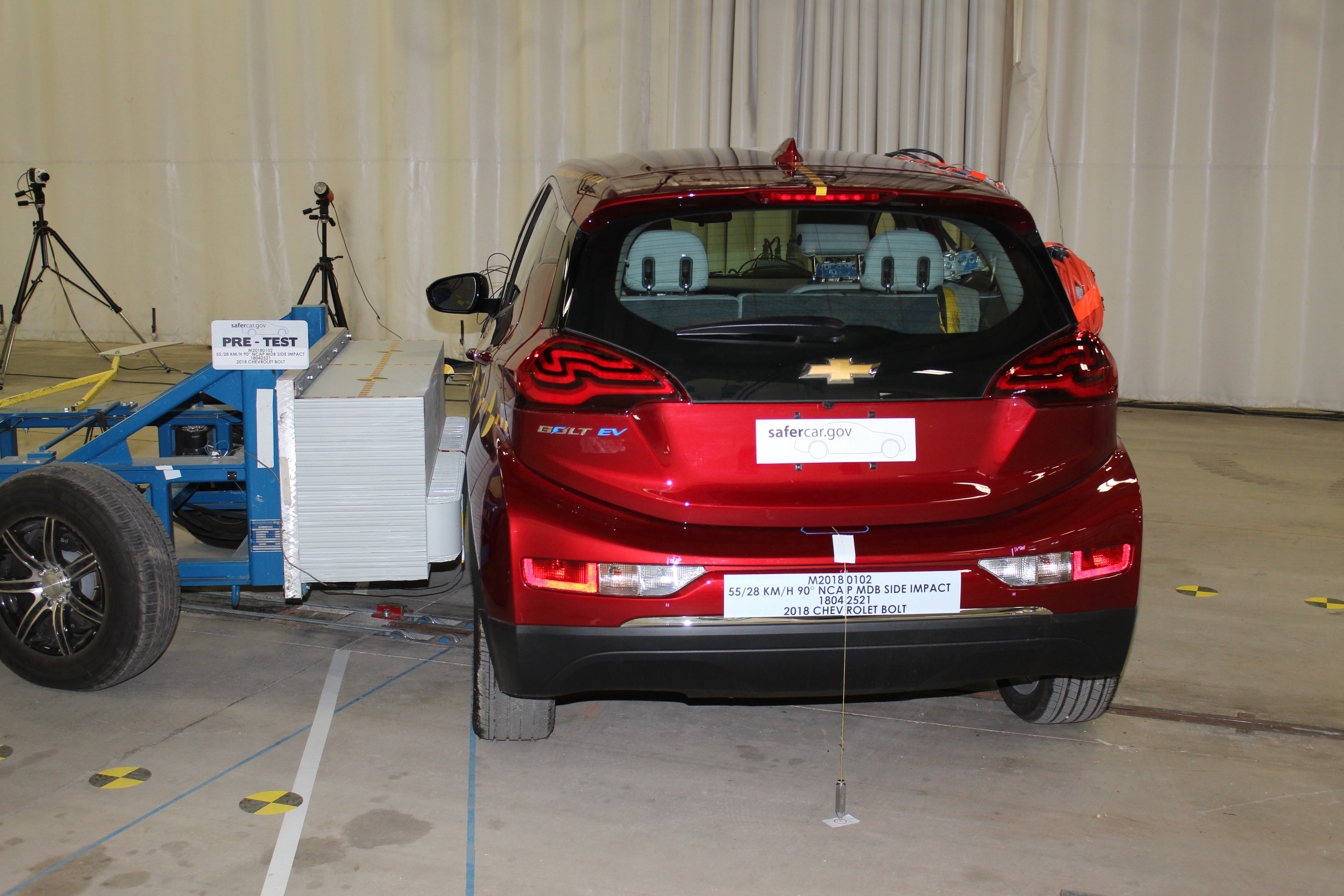 2018 CHEVROLET BOLT crash image 18