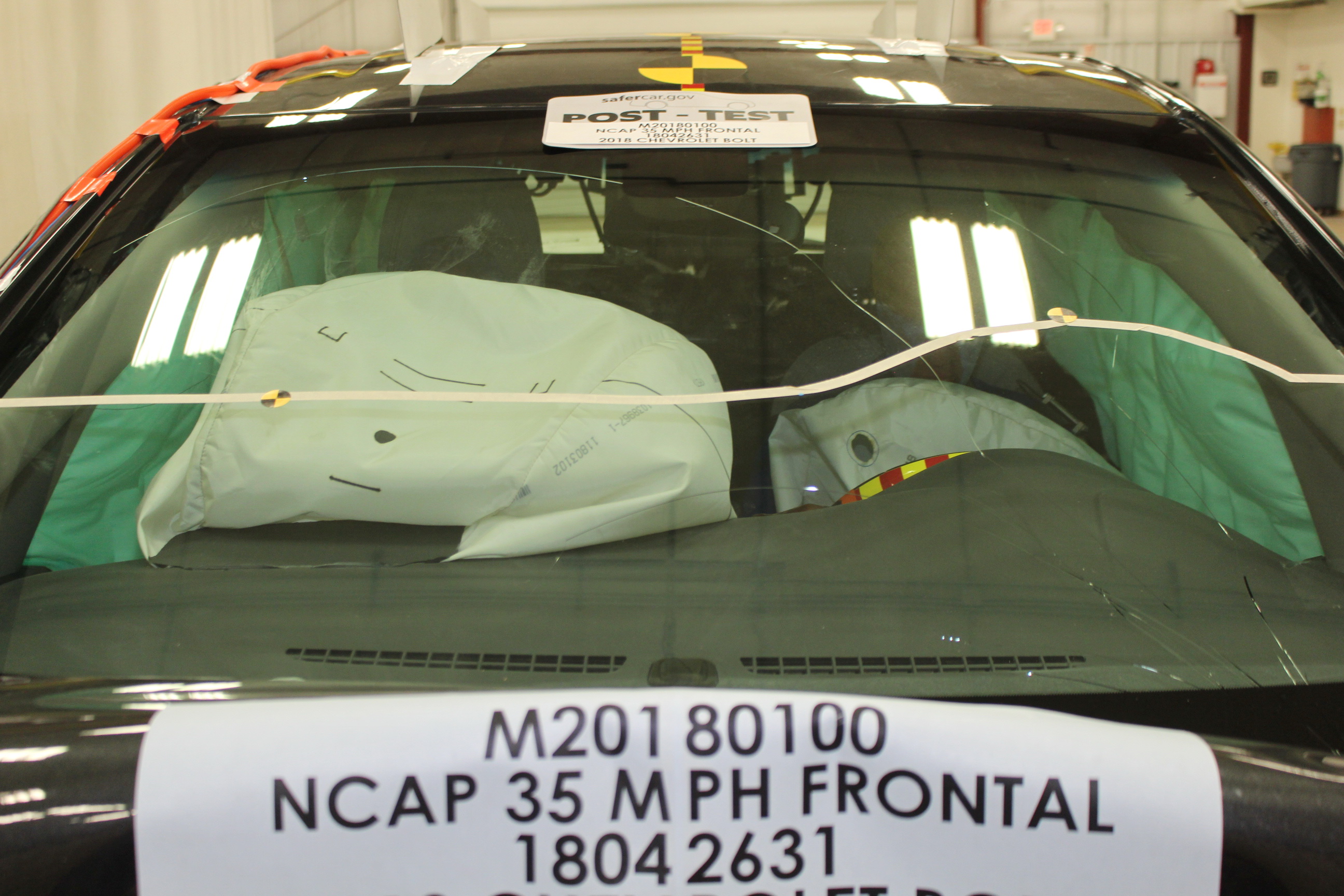 2018 CHEVROLET BOLT crash image 19