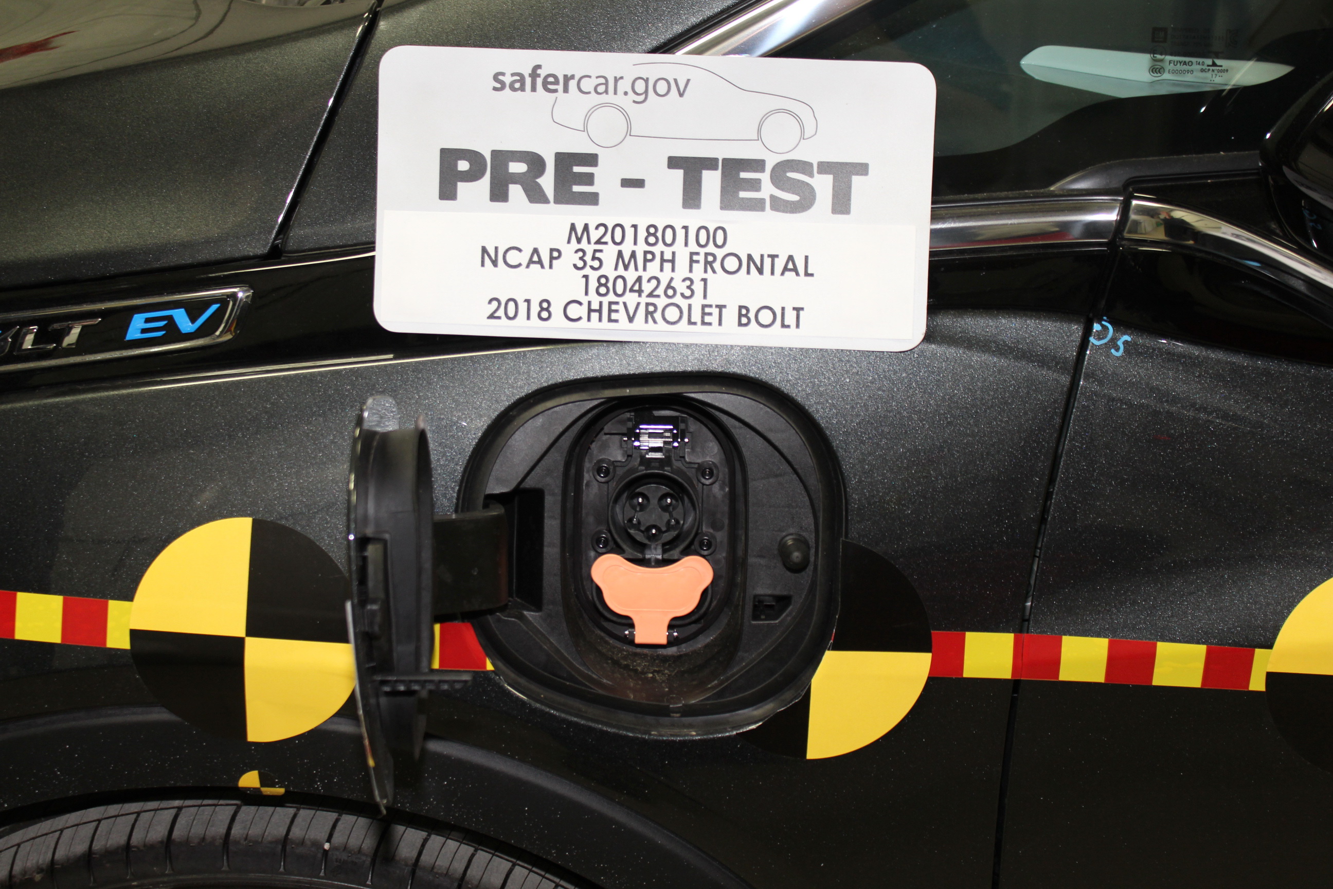 2018 CHEVROLET BOLT crash image 22