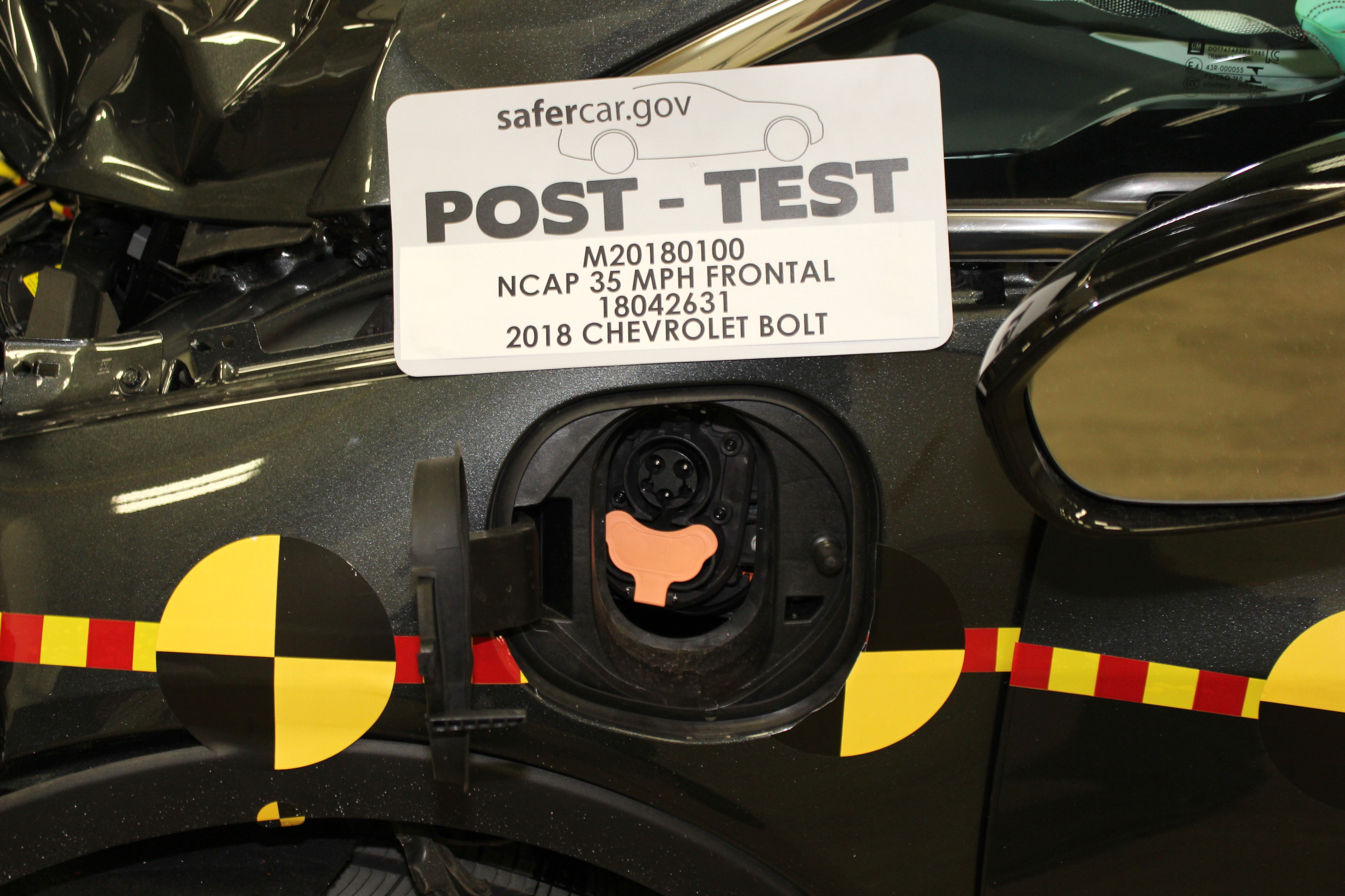 2018 CHEVROLET BOLT crash image 23