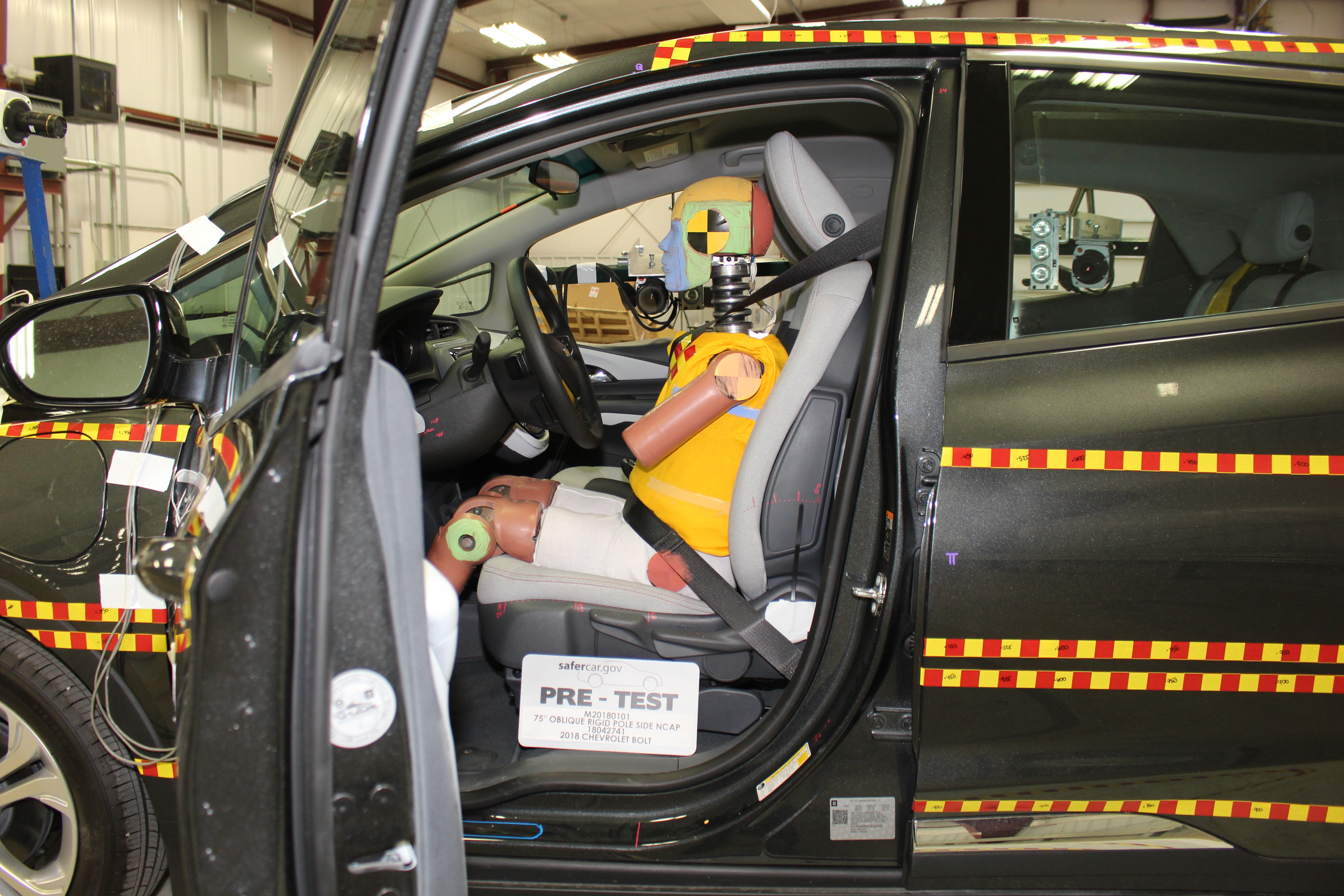 2018 CHEVROLET BOLT crash image 23