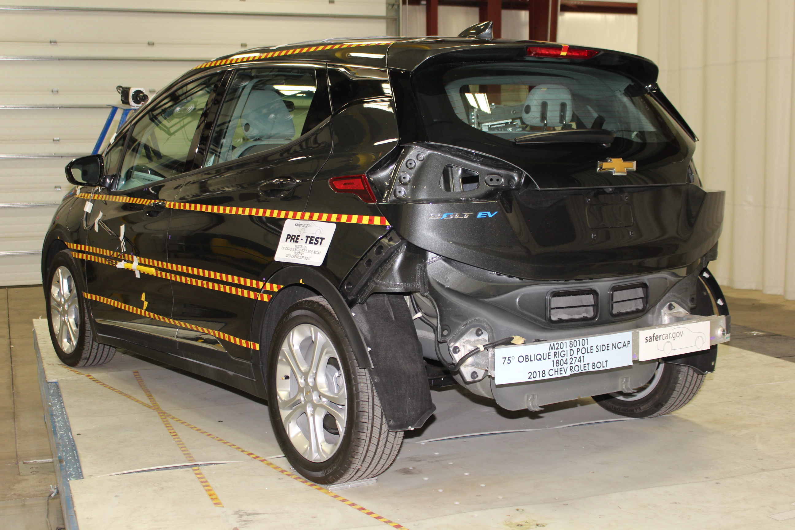 2018 CHEVROLET BOLT crash image 9