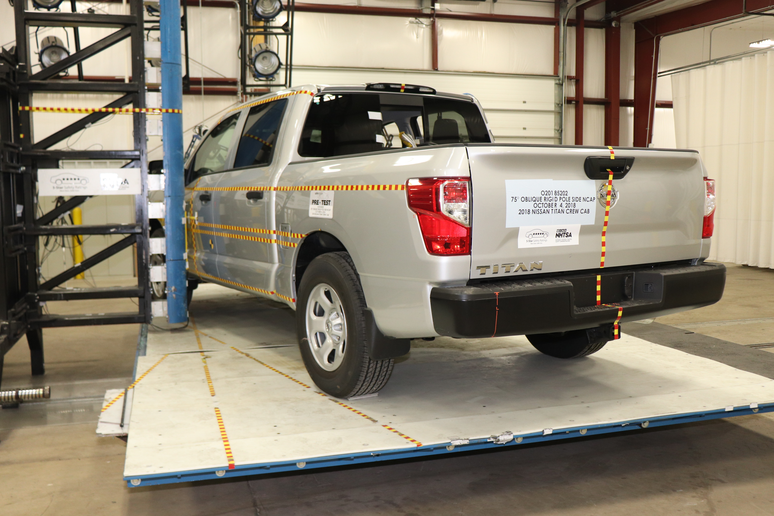 2018 NISSAN TITAN crash image 18
