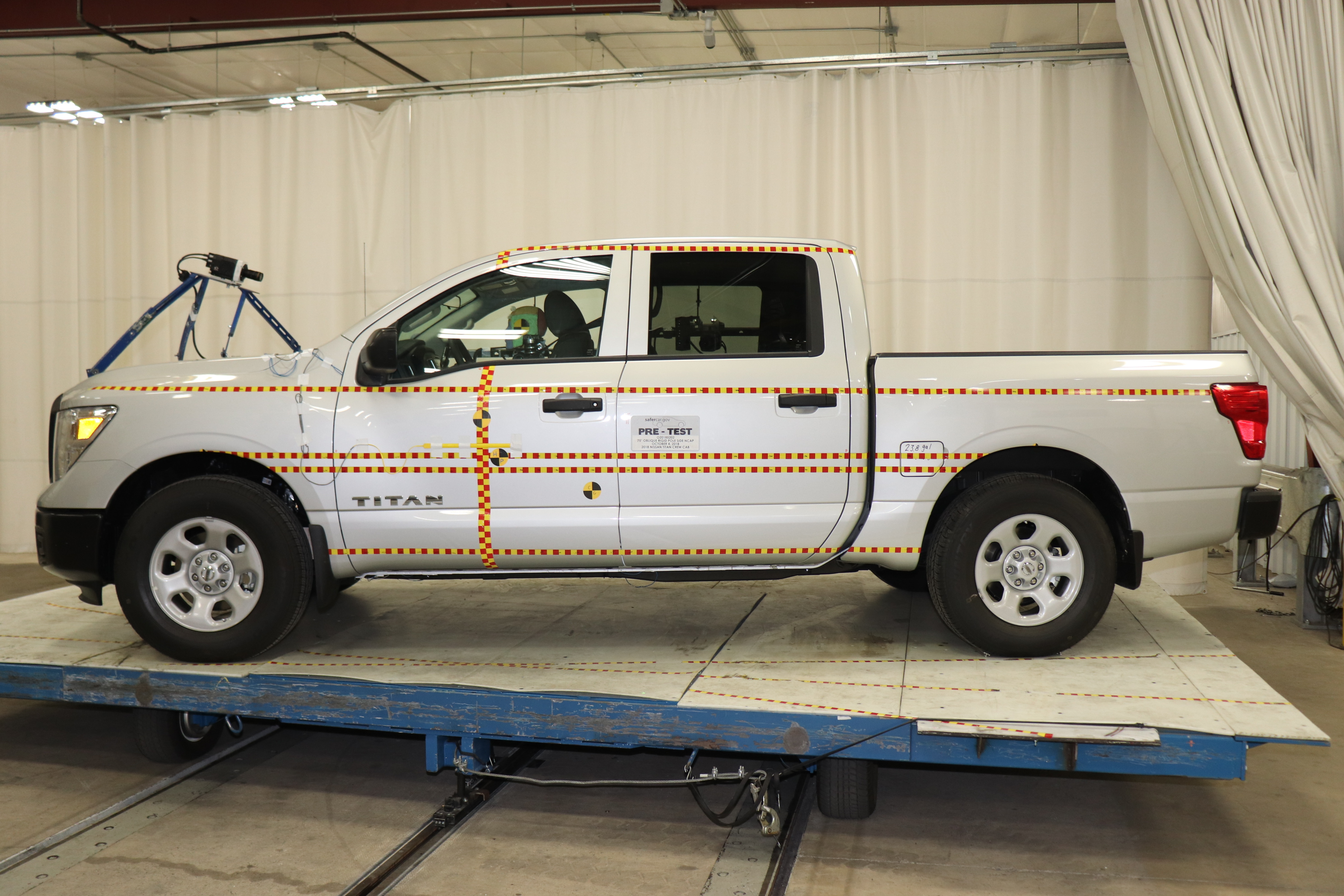 2018 NISSAN TITAN crash image 7