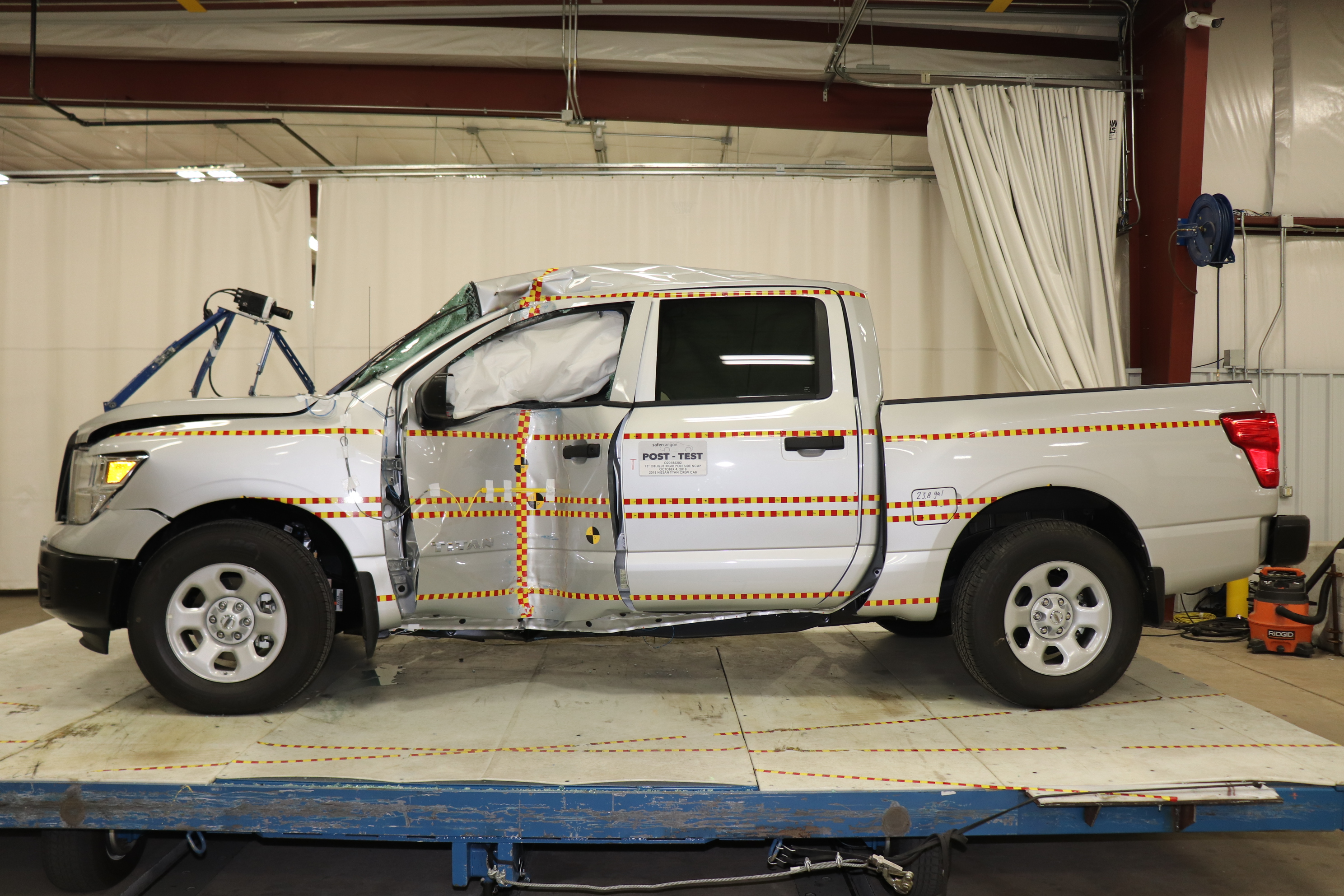 2018 NISSAN TITAN crash image 8
