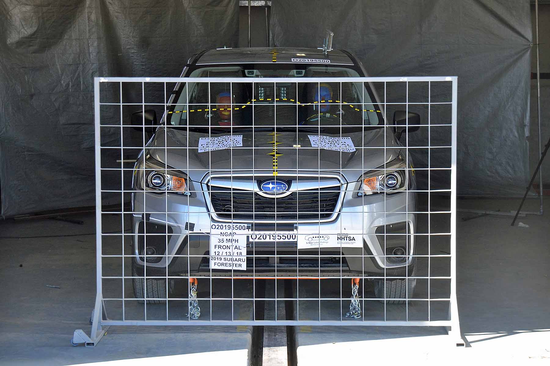 2019 SUBARU FORESTER crash image