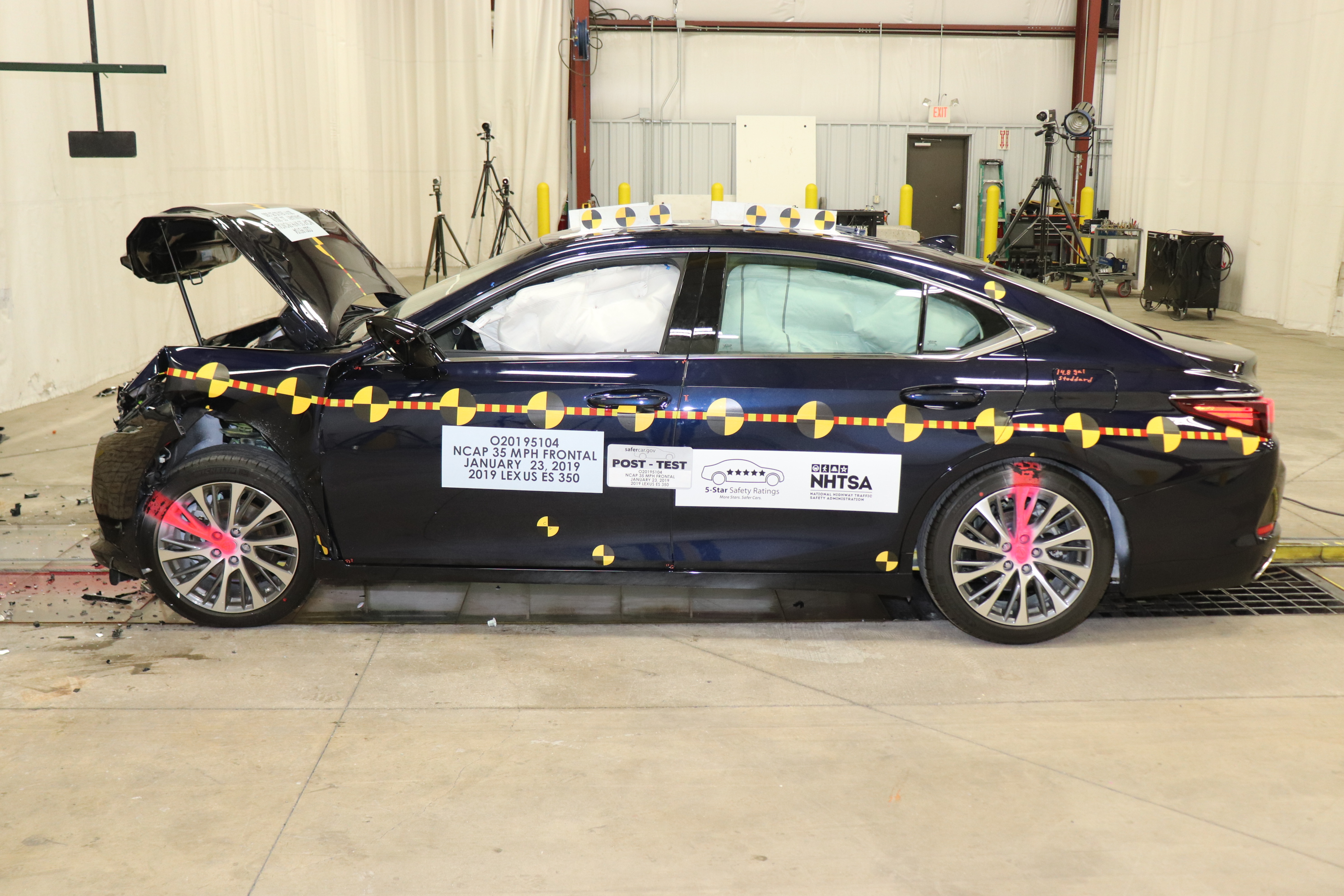 2019 LEXUS ES 350 crash image 12