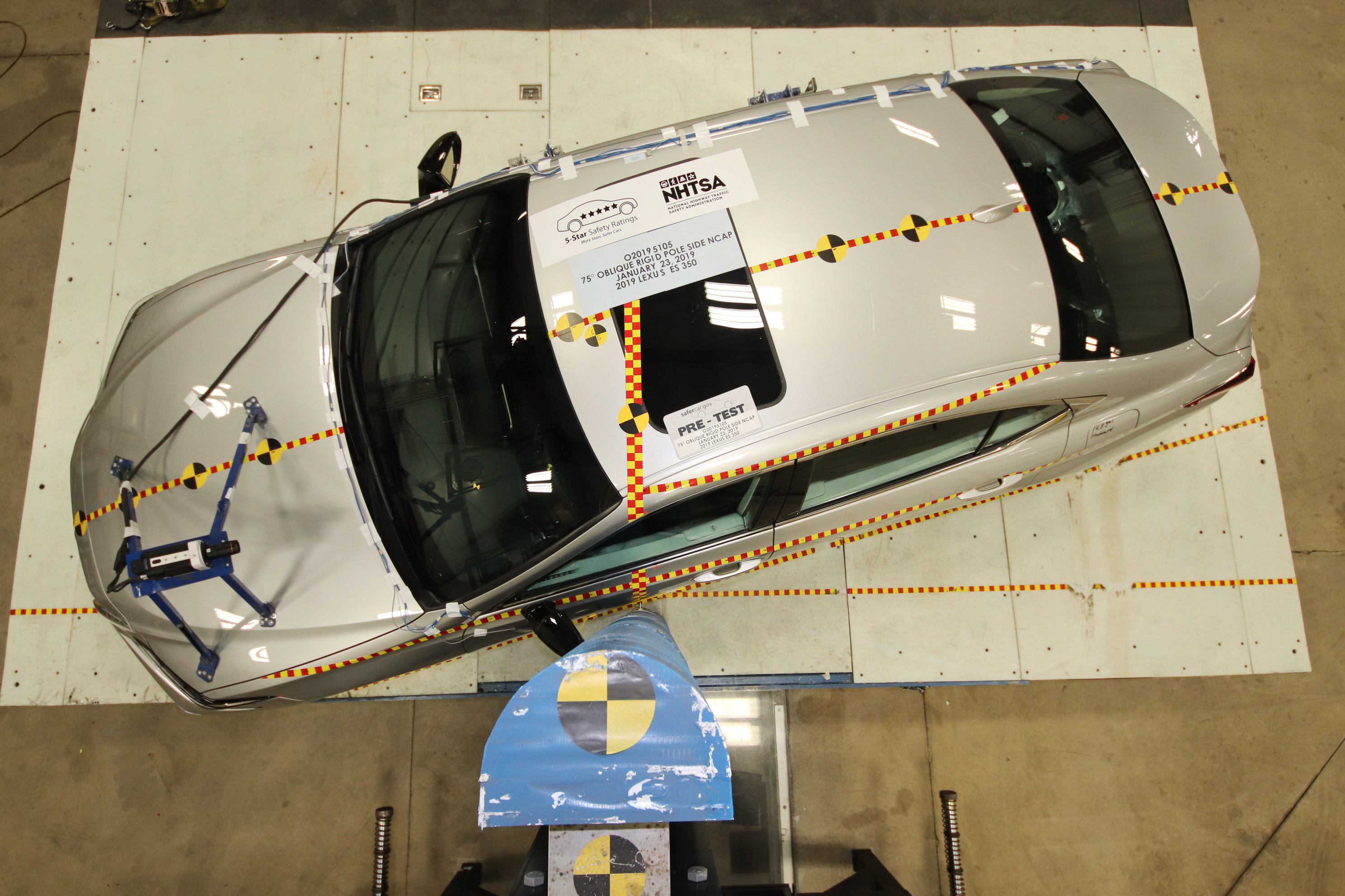 2019 LEXUS ES 350 crash image 15