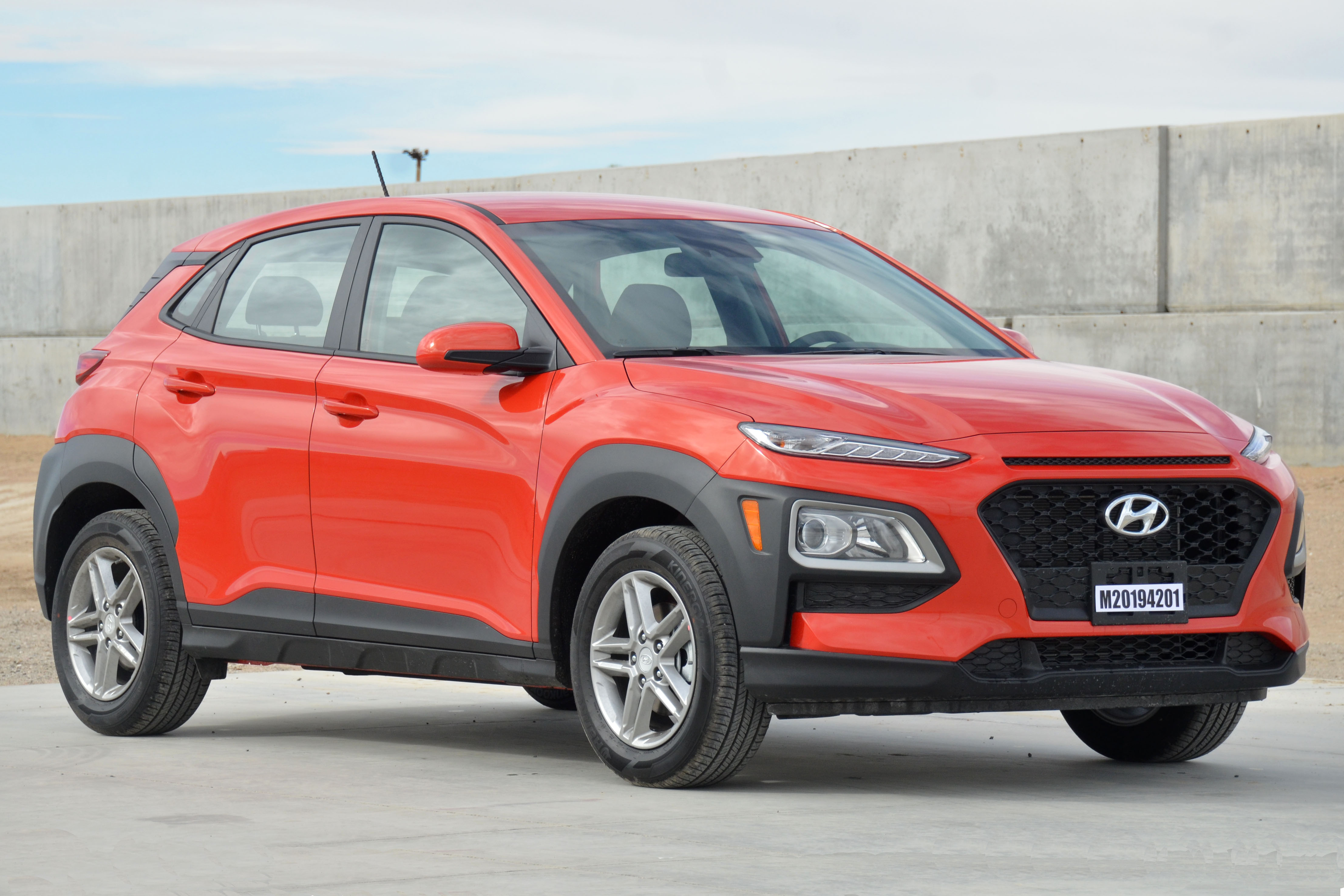 2019 HYUNDAI KONA crash image
