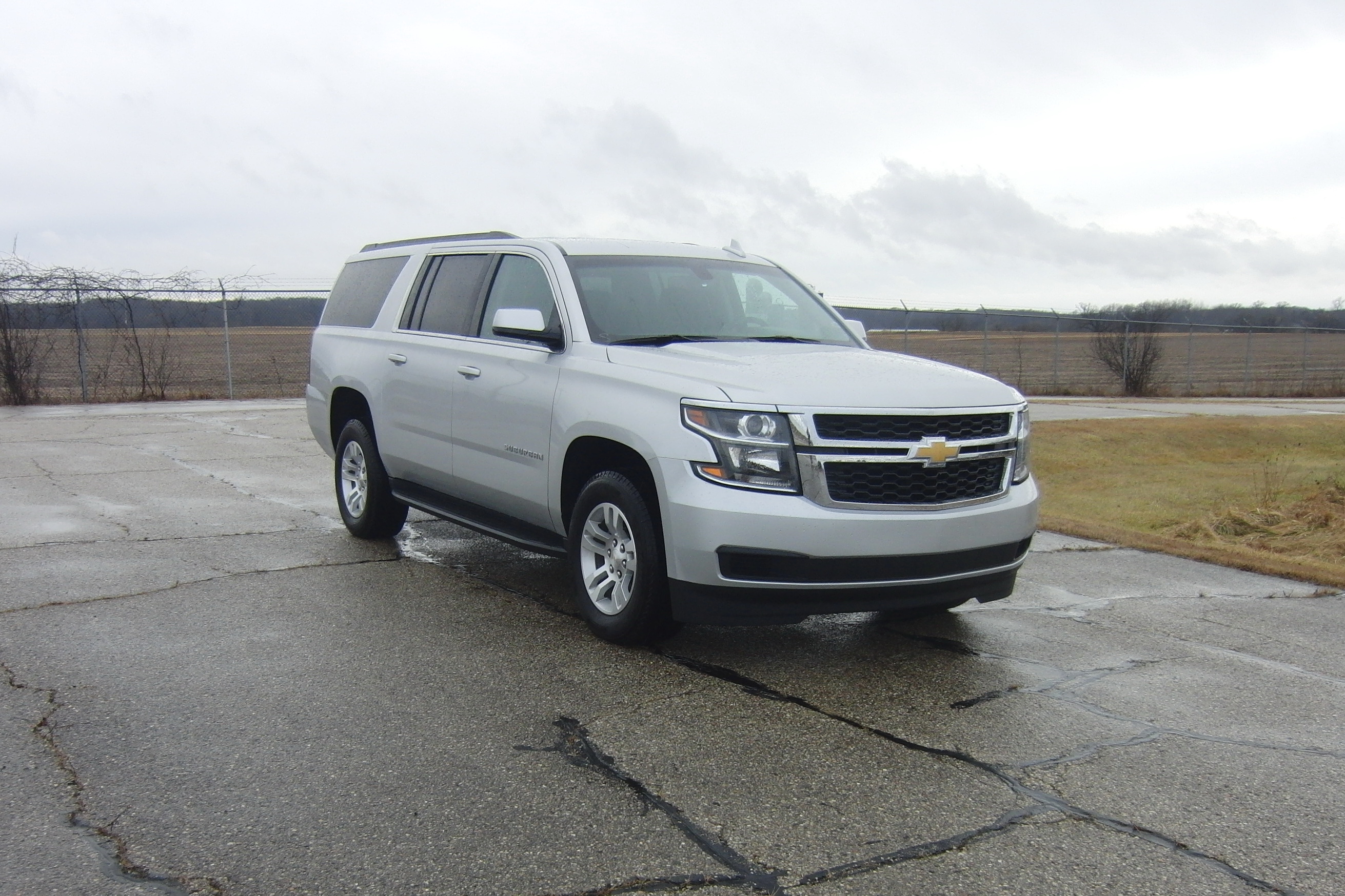 2019 CHEVROLET SUBURBAN crash image 6