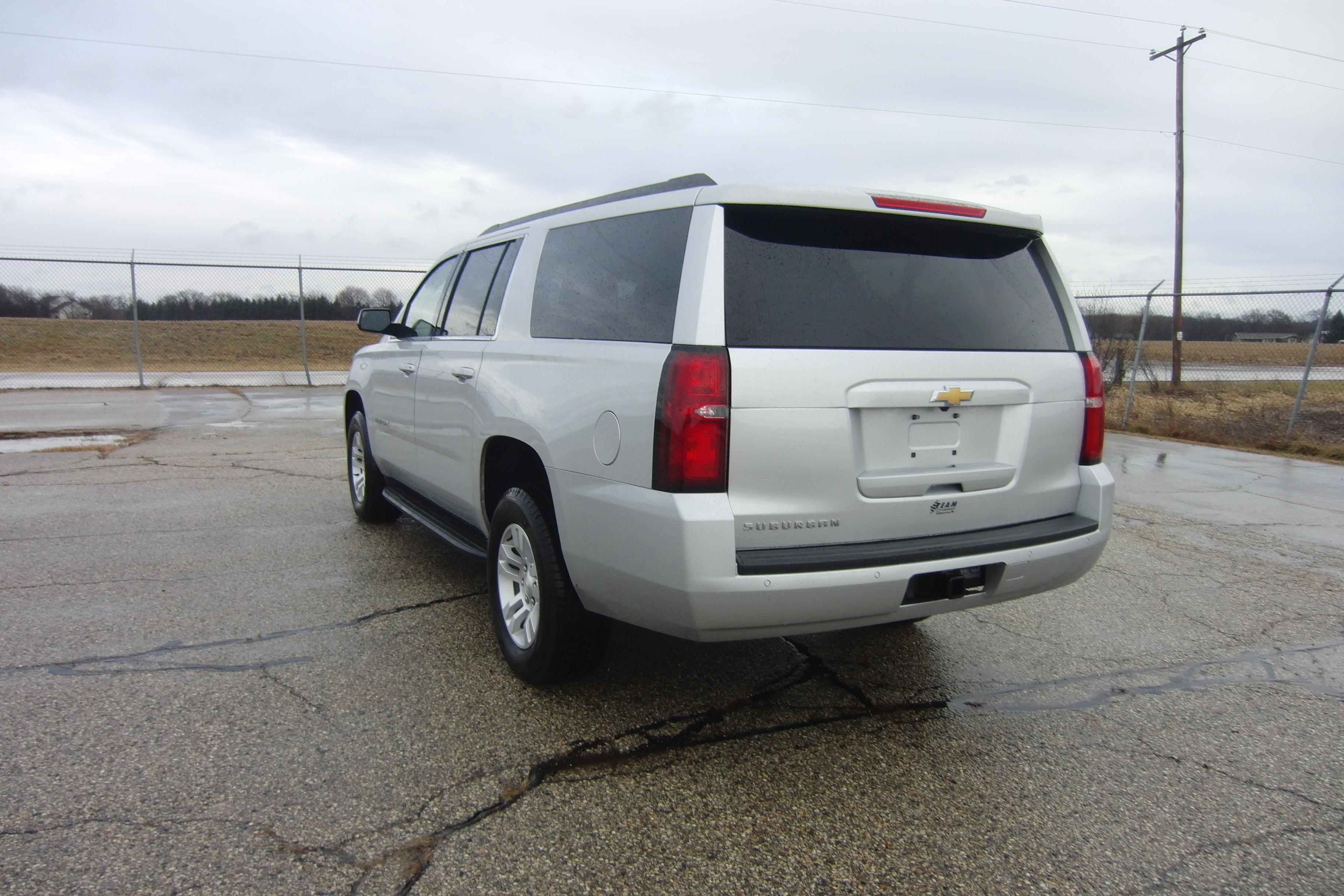 2019 CHEVROLET SUBURBAN crash image 7