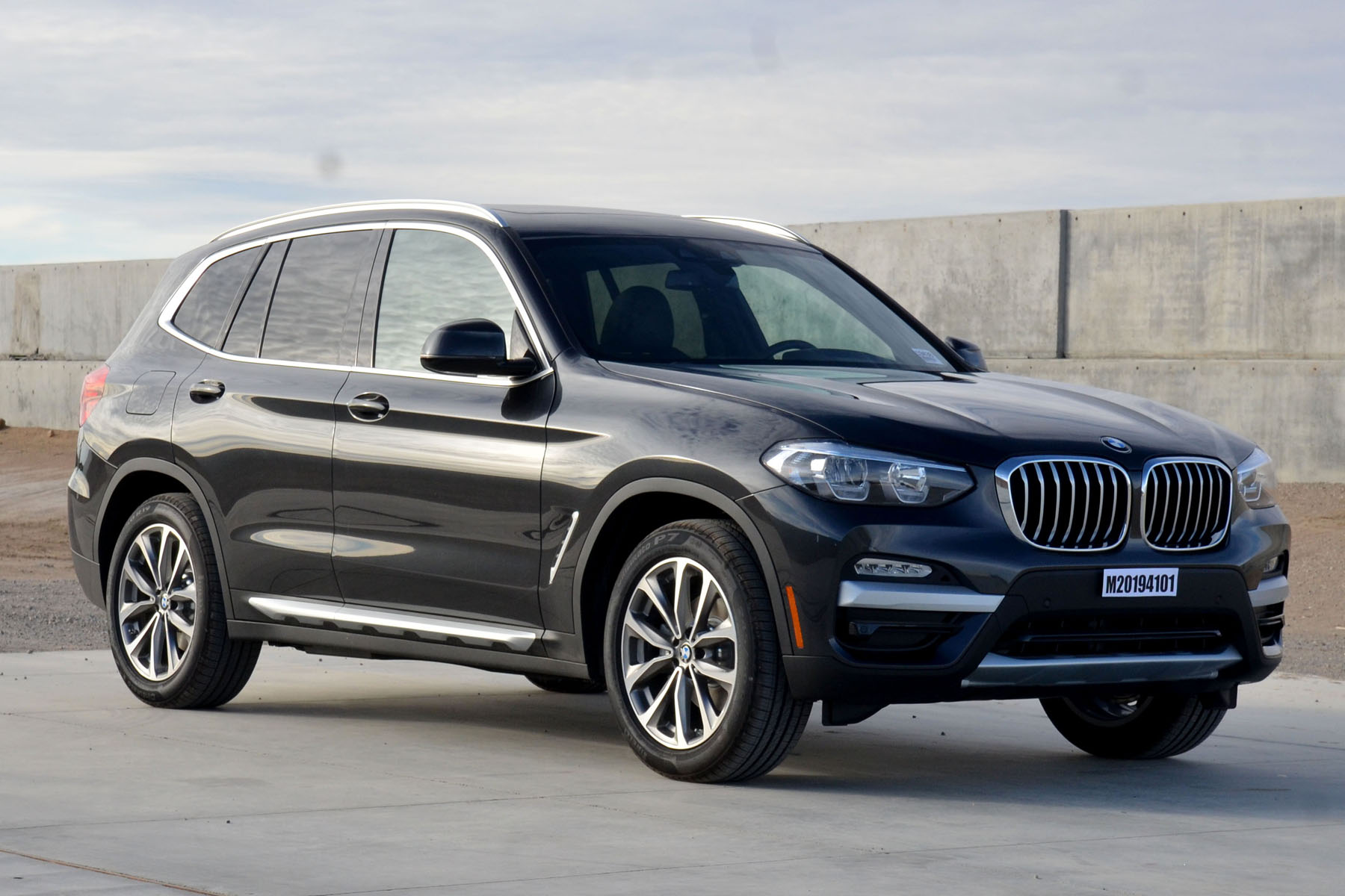 2019 BMW X3 crash image