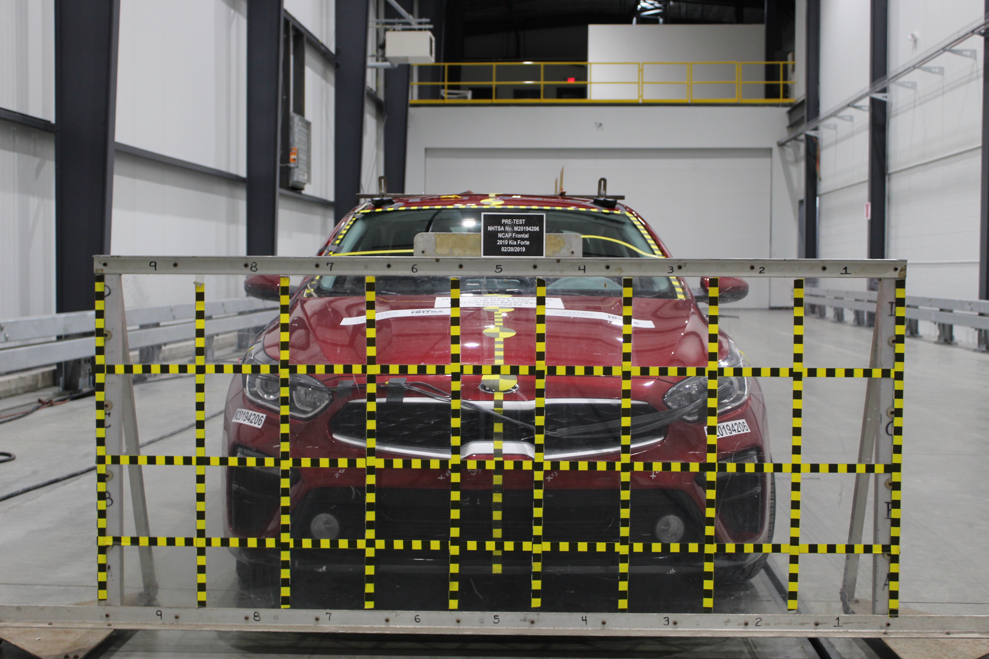 2019 KIA FORTE crash-test photo