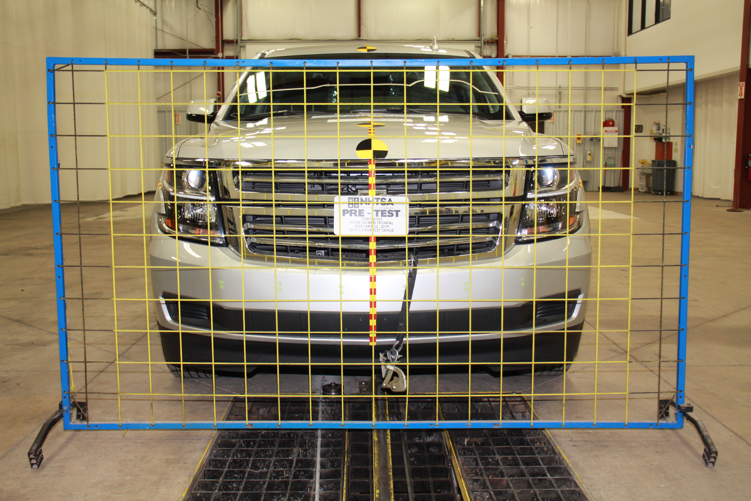 2019 CHEVROLET TAHOE crash image