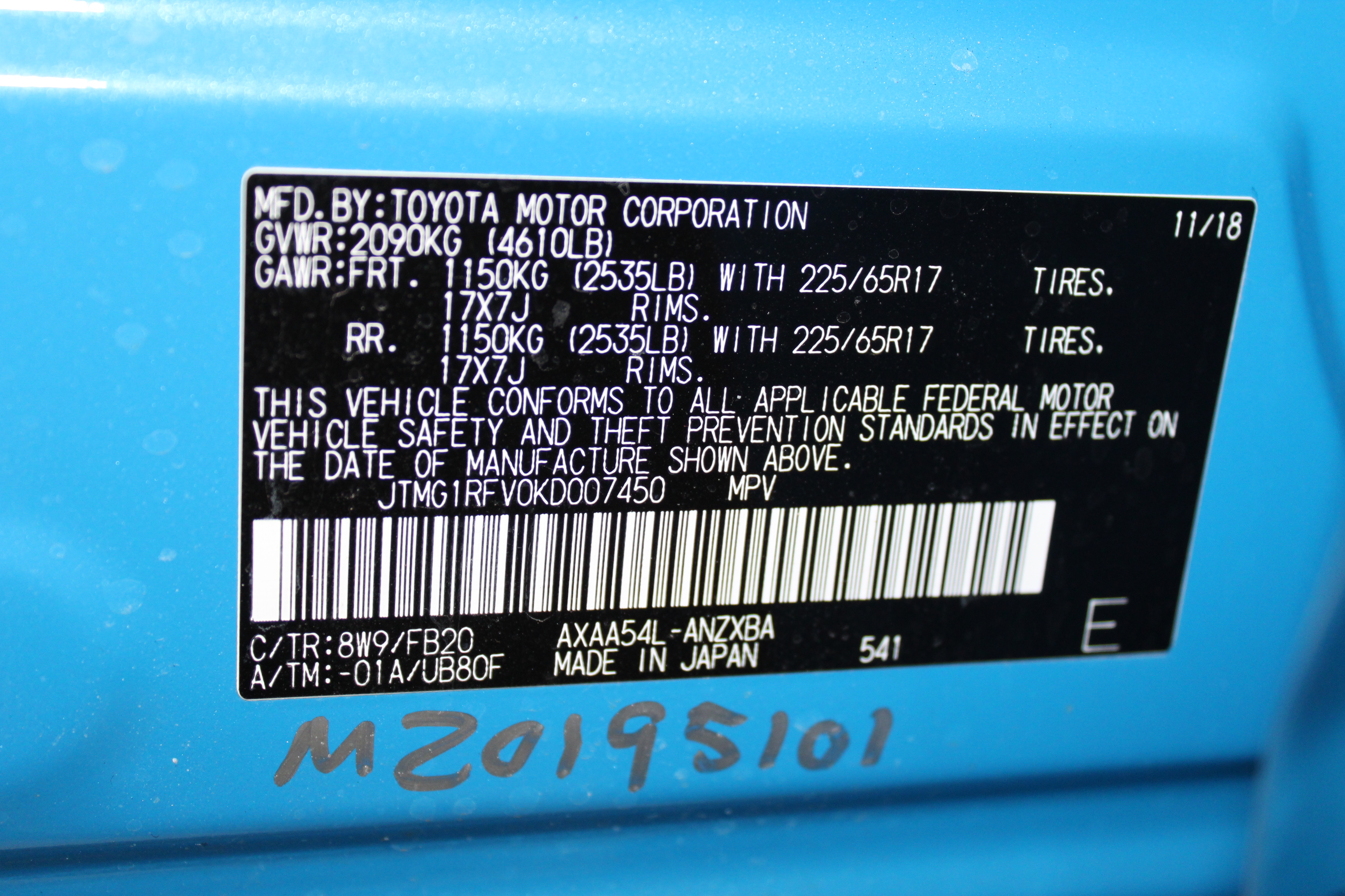 2019 TOYOTA RAV4 crash image 4