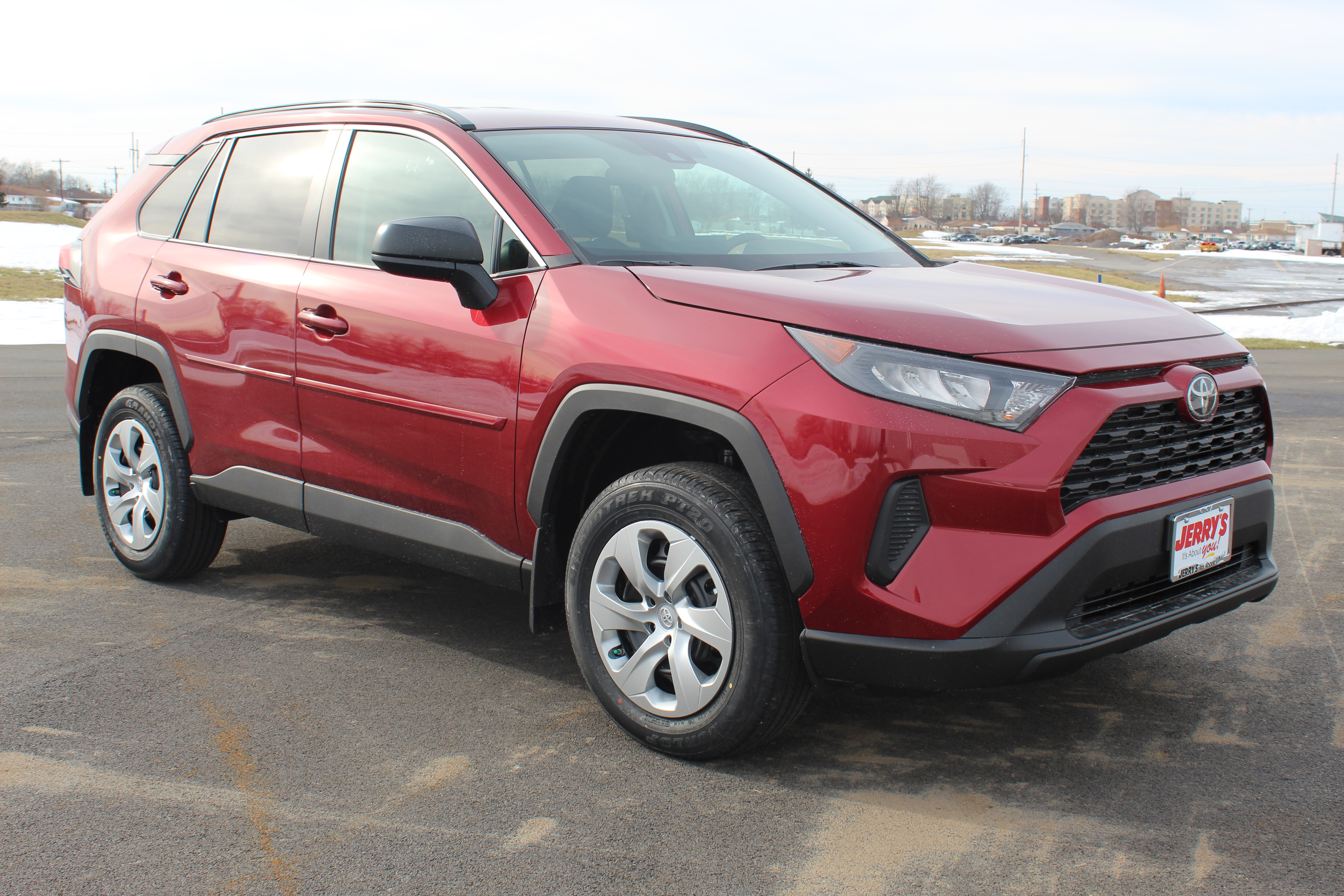 2019 TOYOTA RAV4 crash image