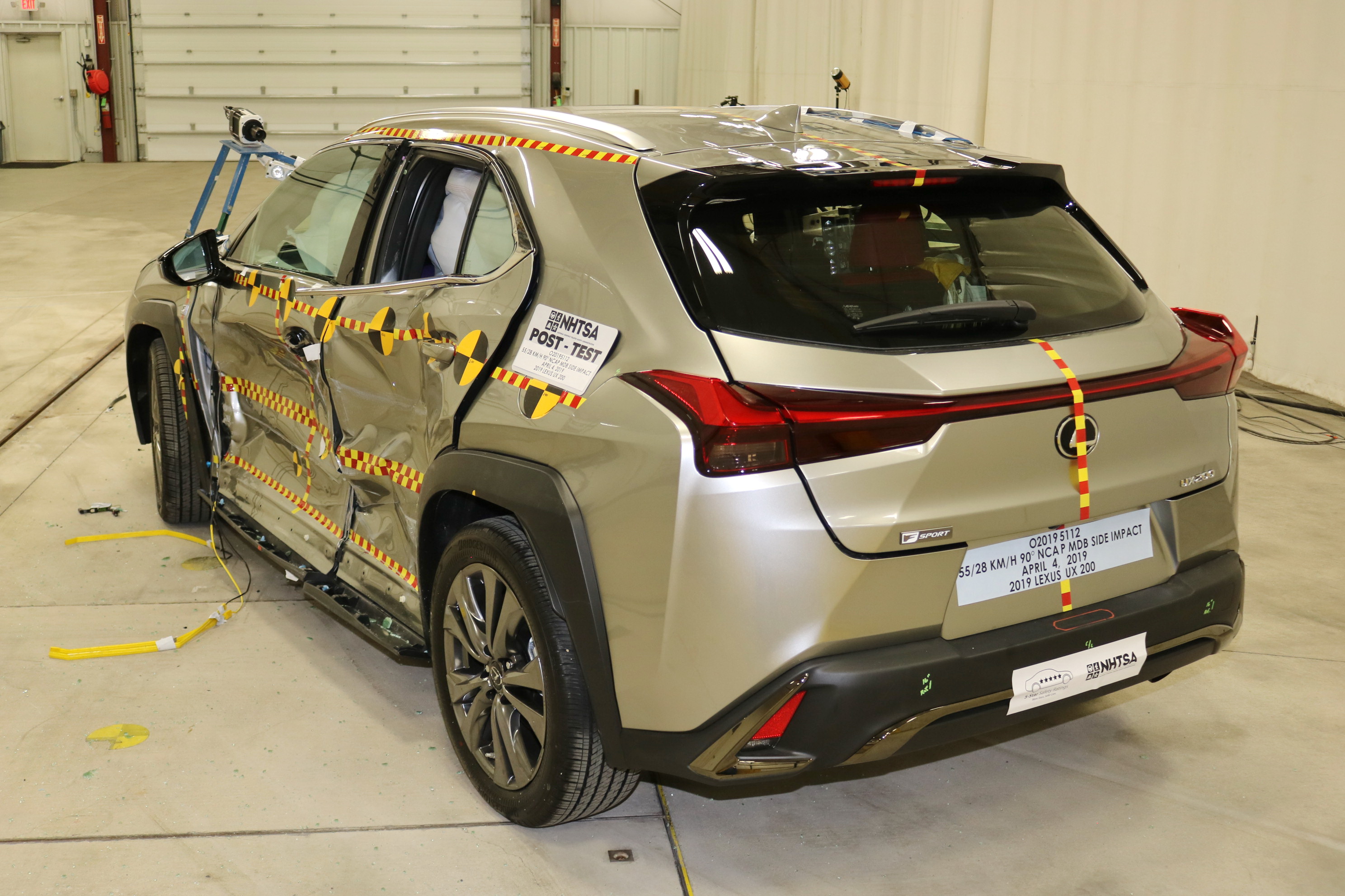 2019 LEXUS UX 200 crash image 10