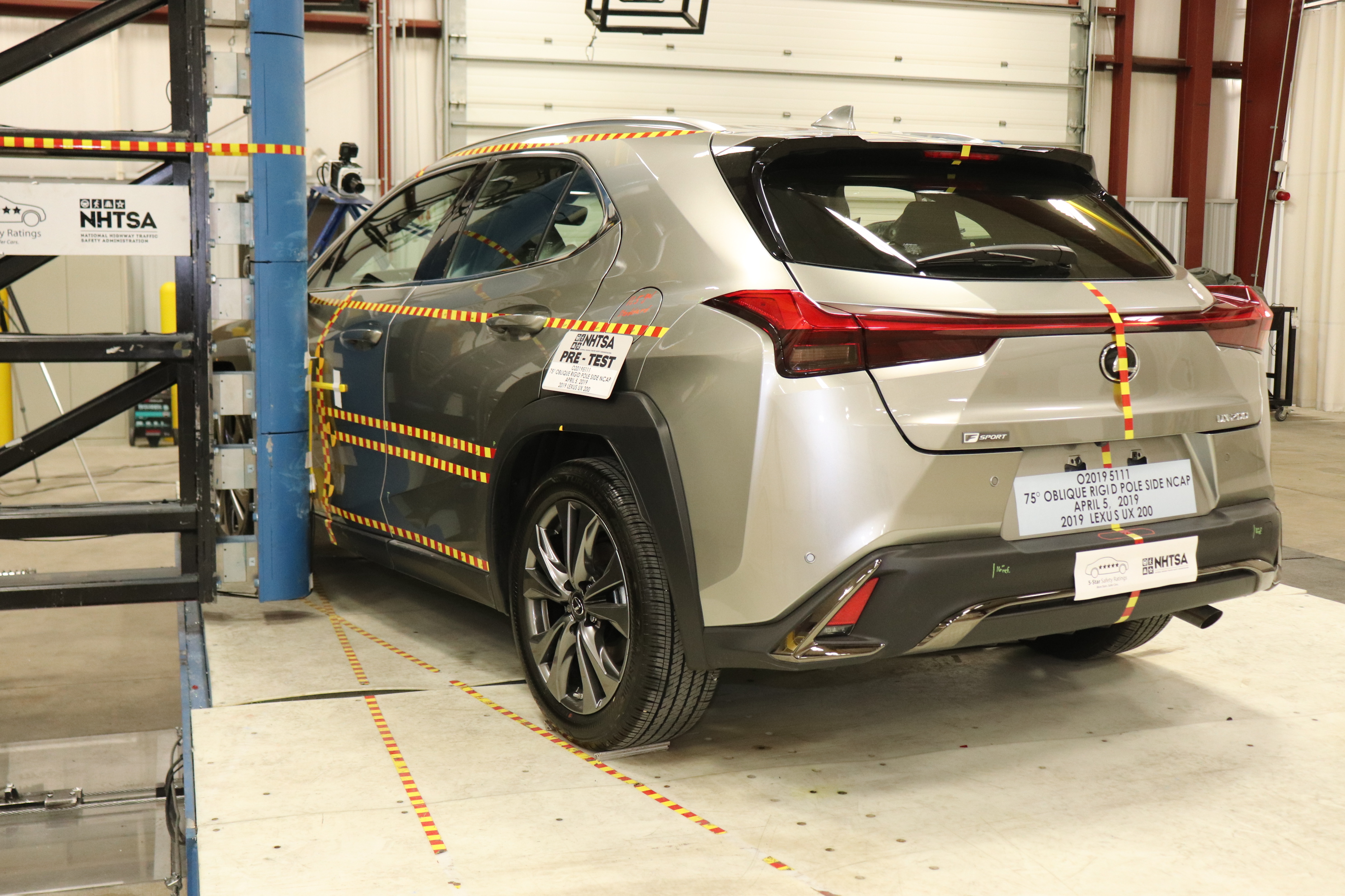 2019 LEXUS UX 200 crash image 18