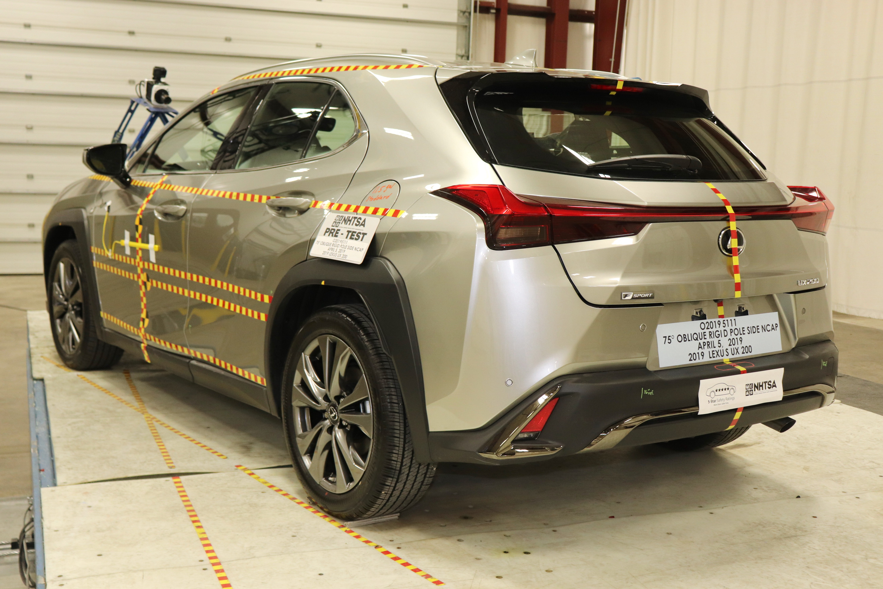 2019 LEXUS UX 200 crash image 9