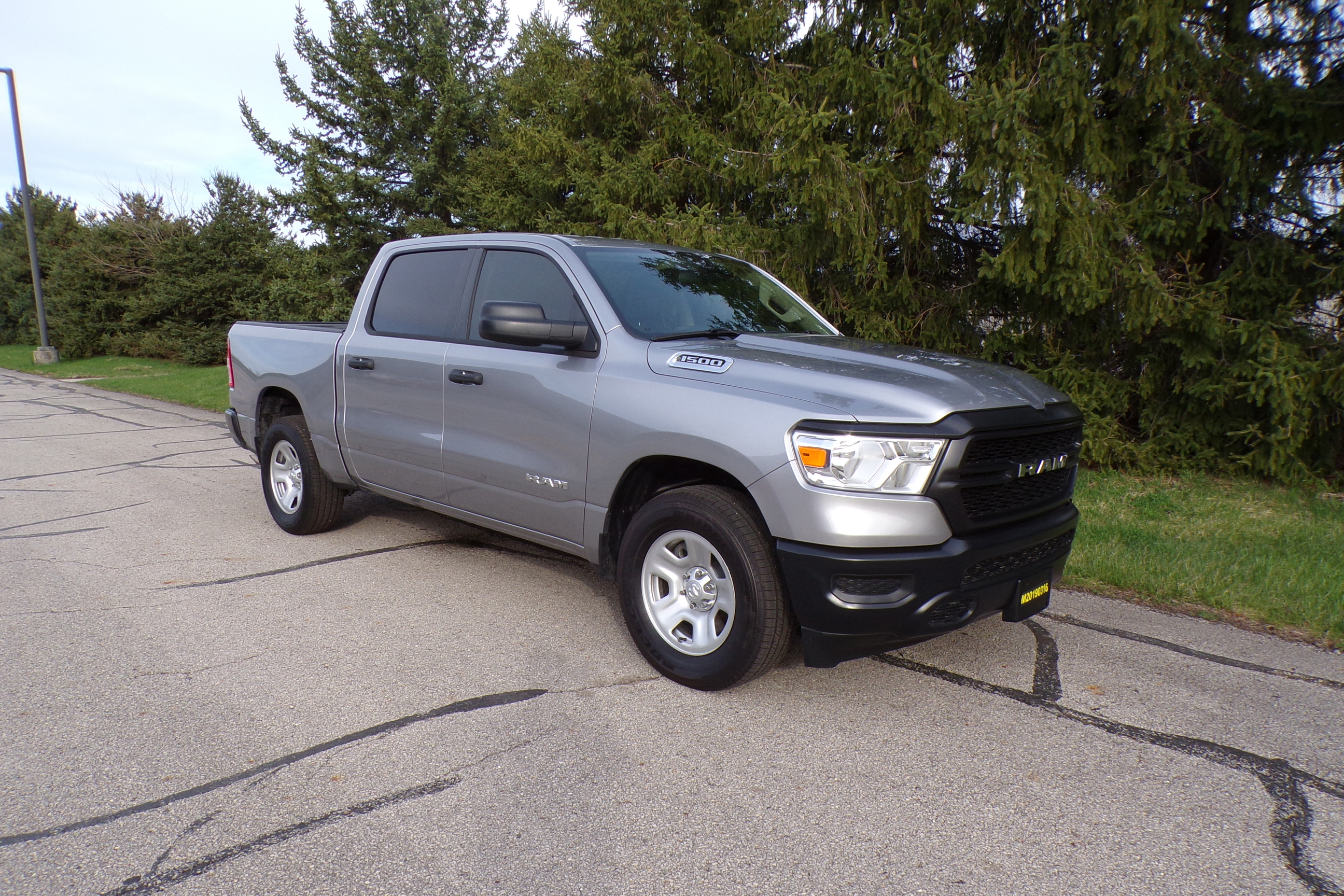 2019 RAM 1500 CREW crash image