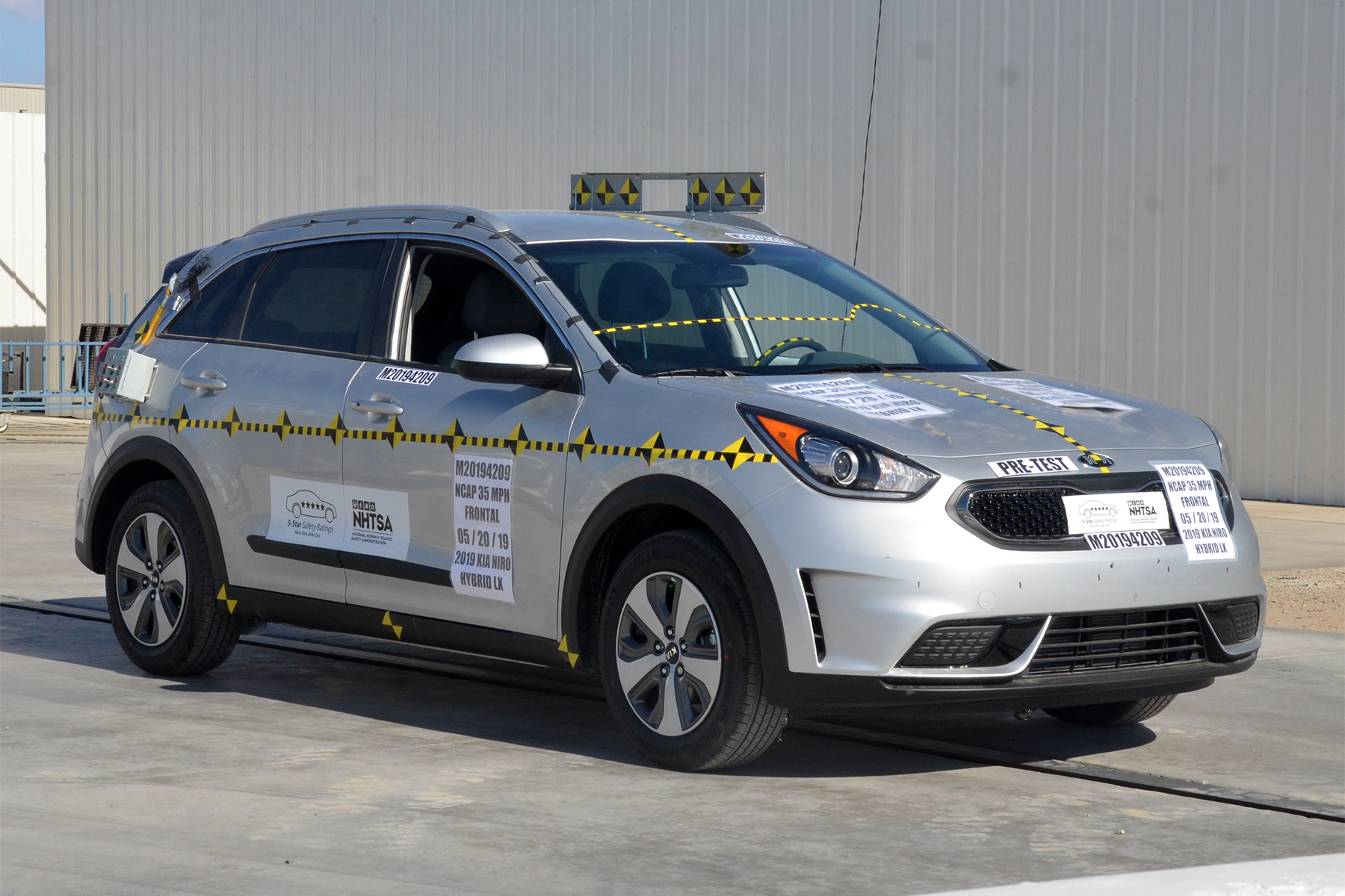 2019 KIA NIRO crash image 14