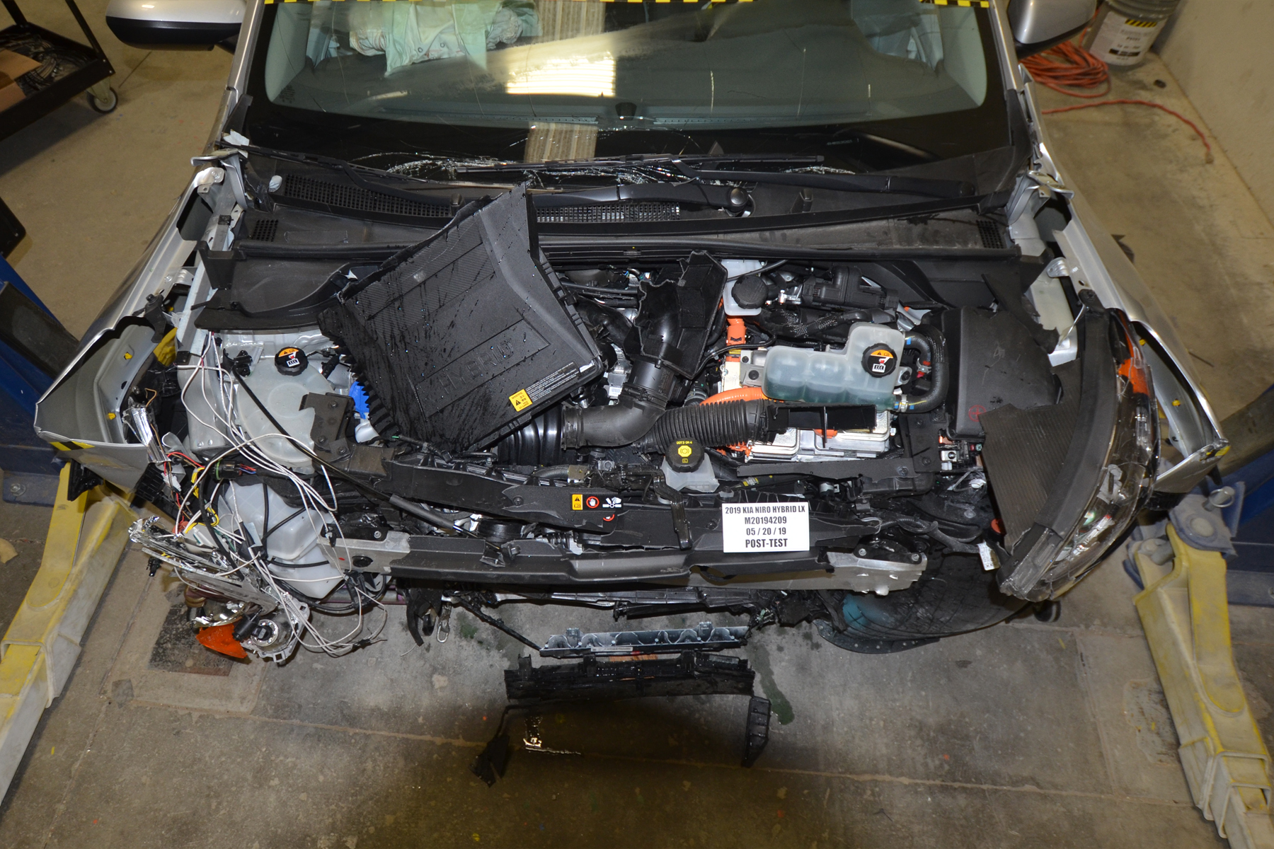 2019 KIA NIRO crash image 21