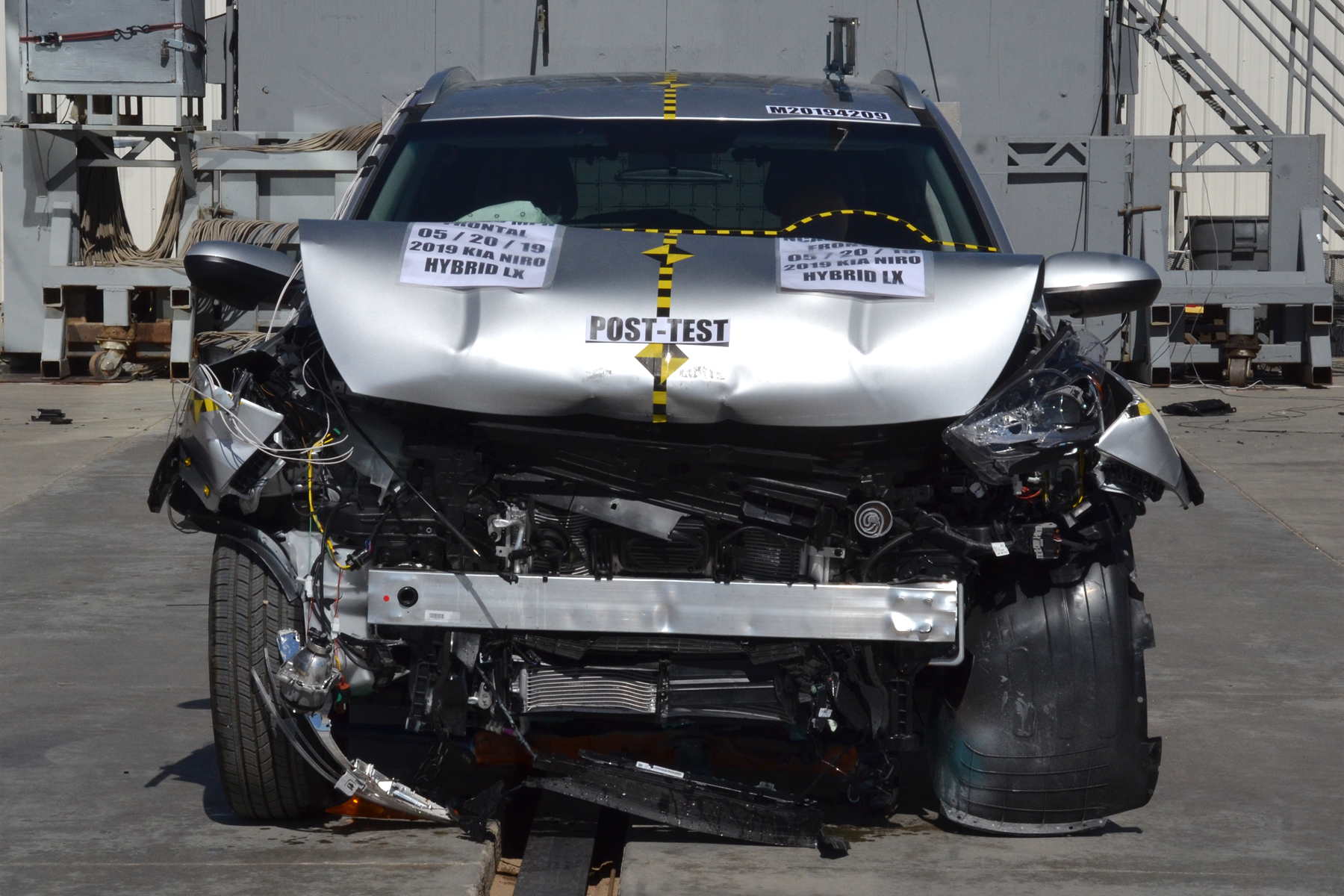 2019 KIA NIRO crash image 9