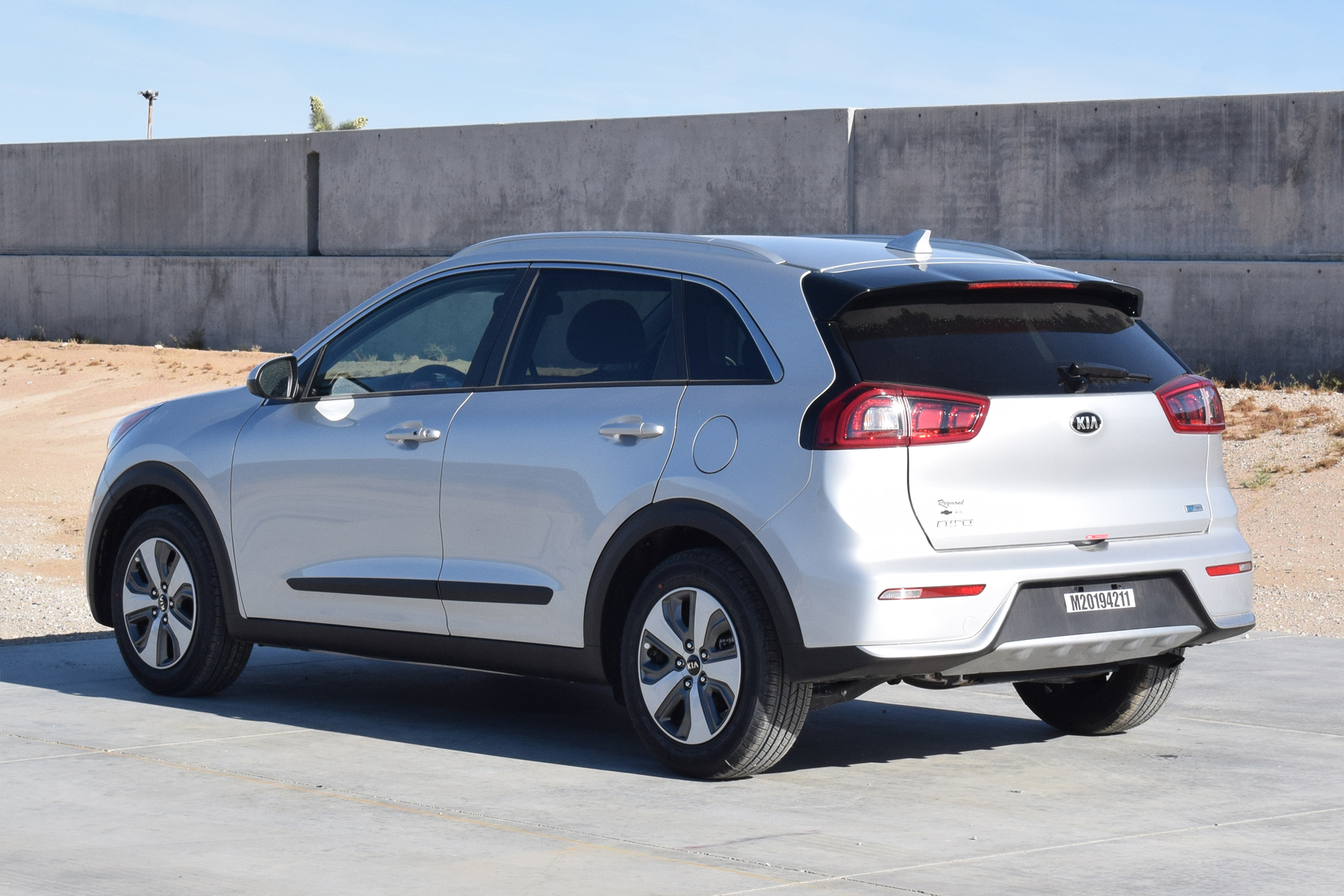 2019 KIA NIRO crash image 2