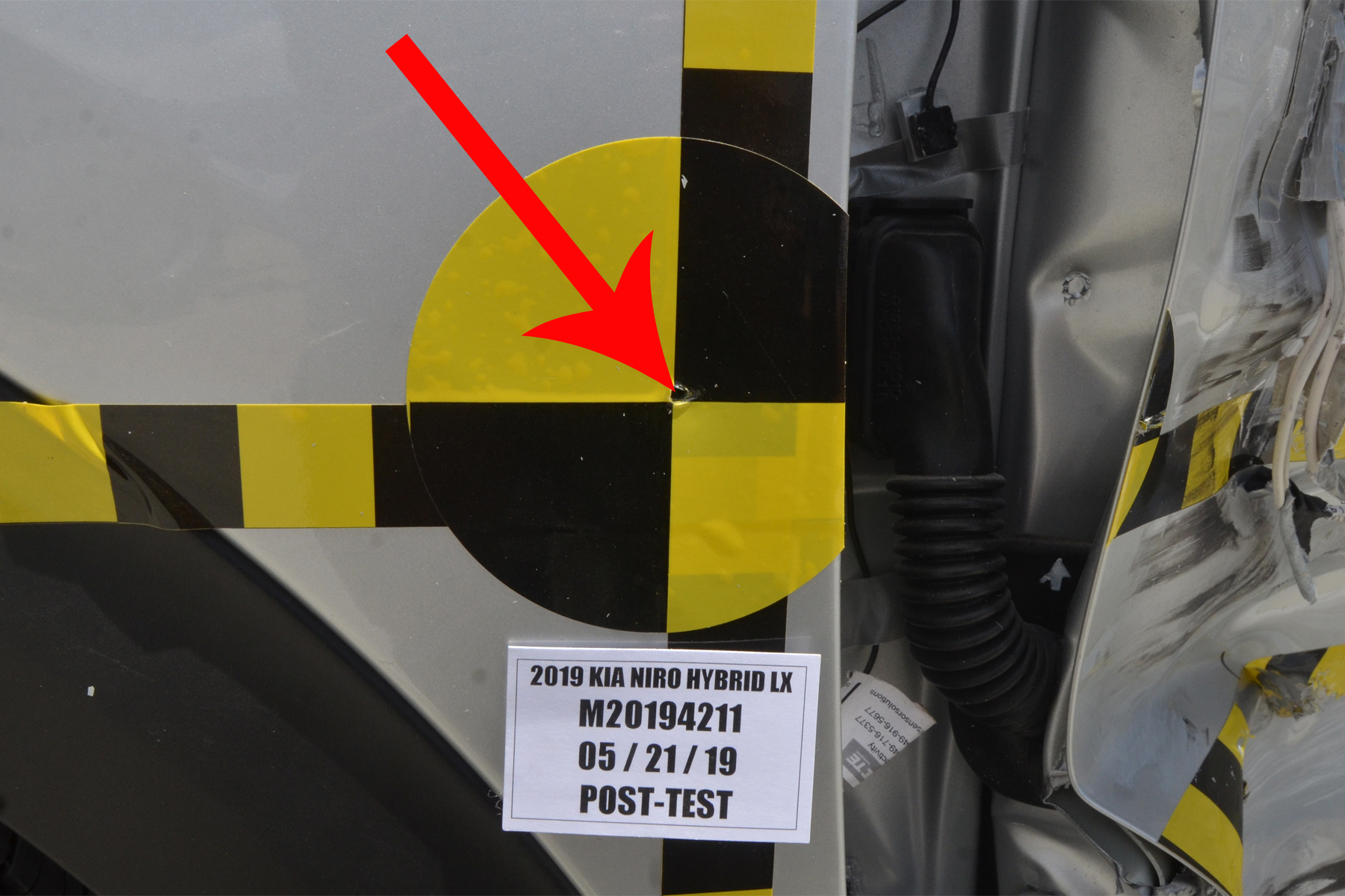 2019 KIA NIRO crash image 20