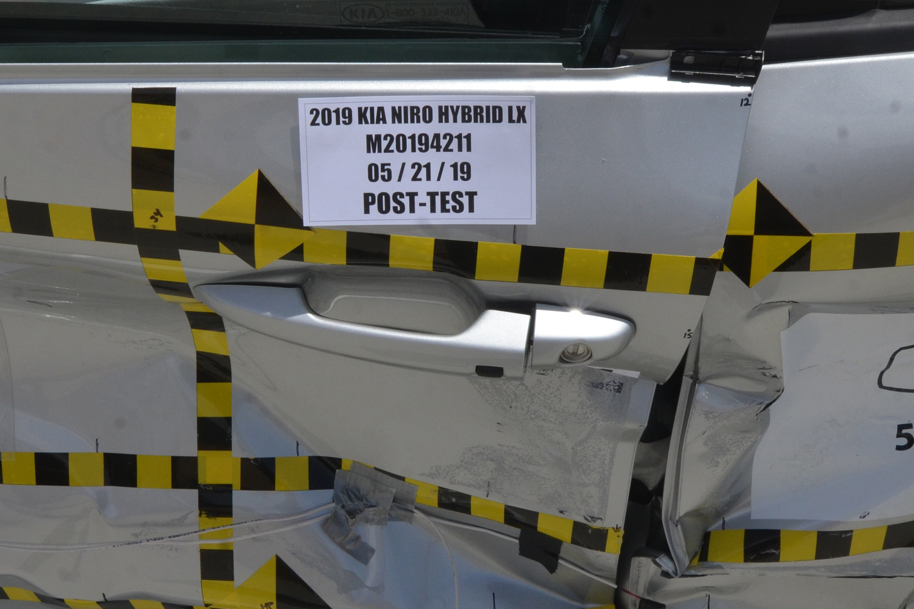2019 KIA NIRO crash image 22