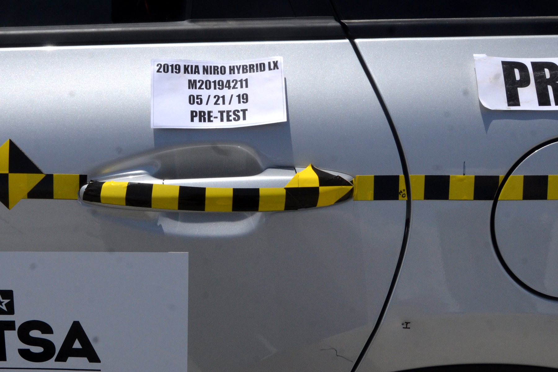 2019 KIA NIRO crash image 23