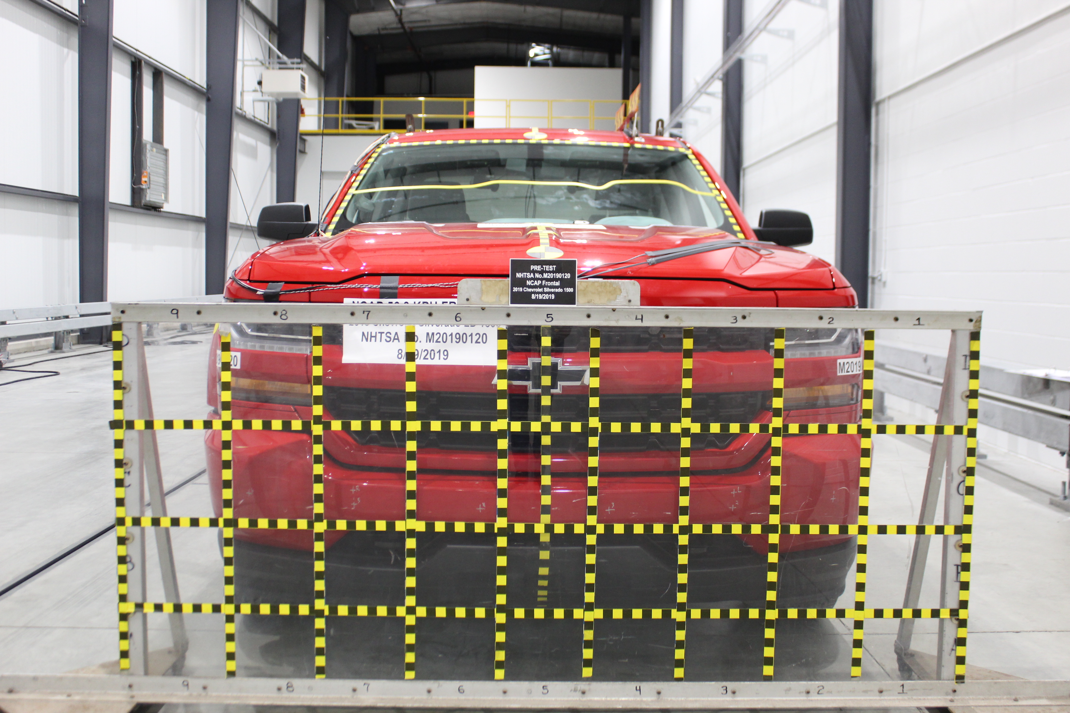 2019 CHEVROLET SILVERADO LD 1500 crash-test photo