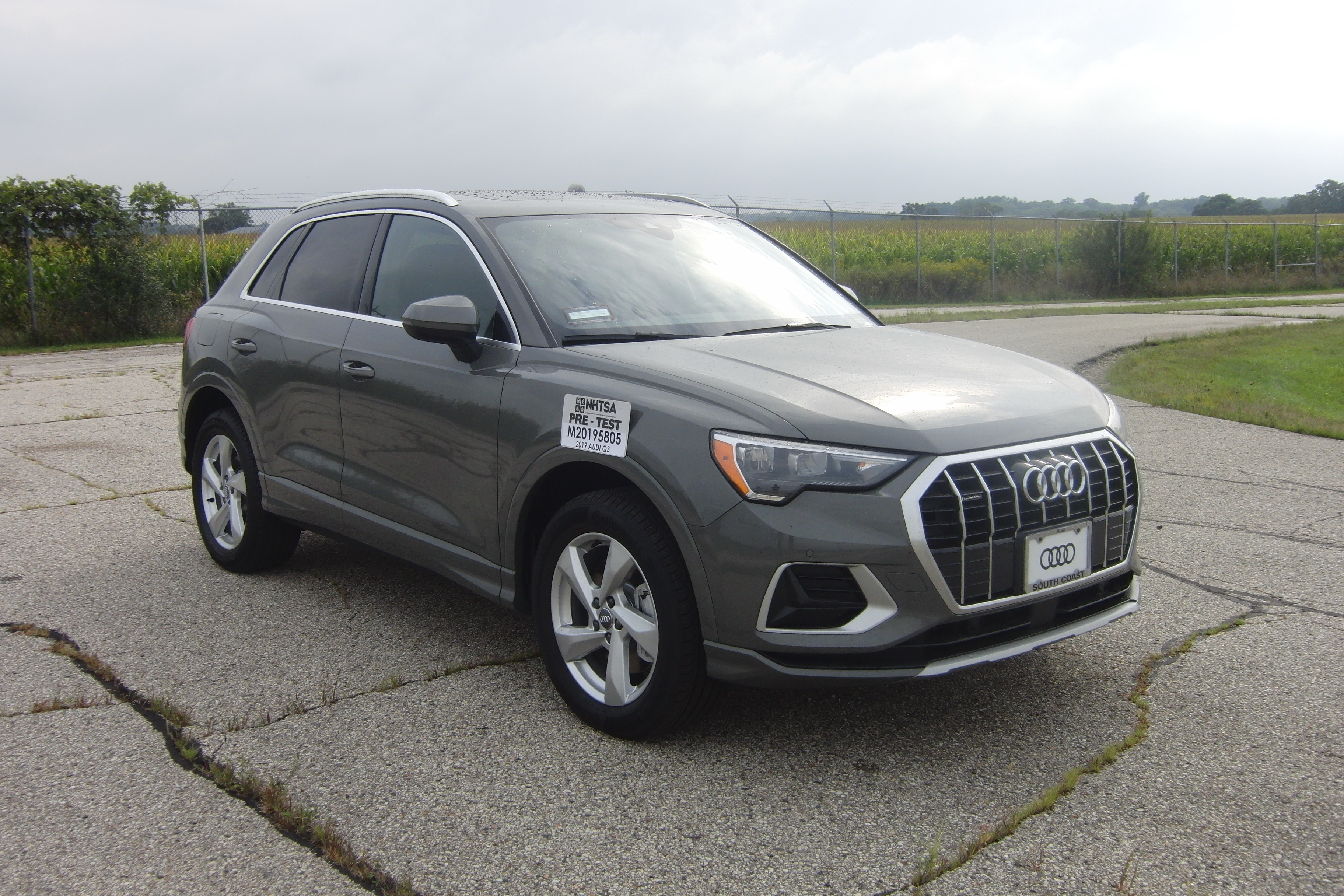 2019 AUDI Q3 crash image