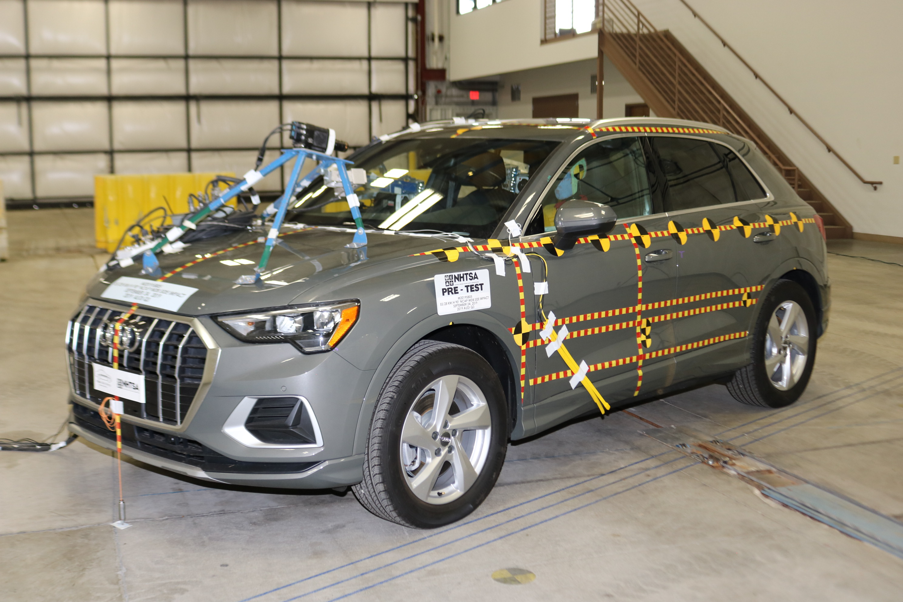 2019 AUDI Q3 crash image 5