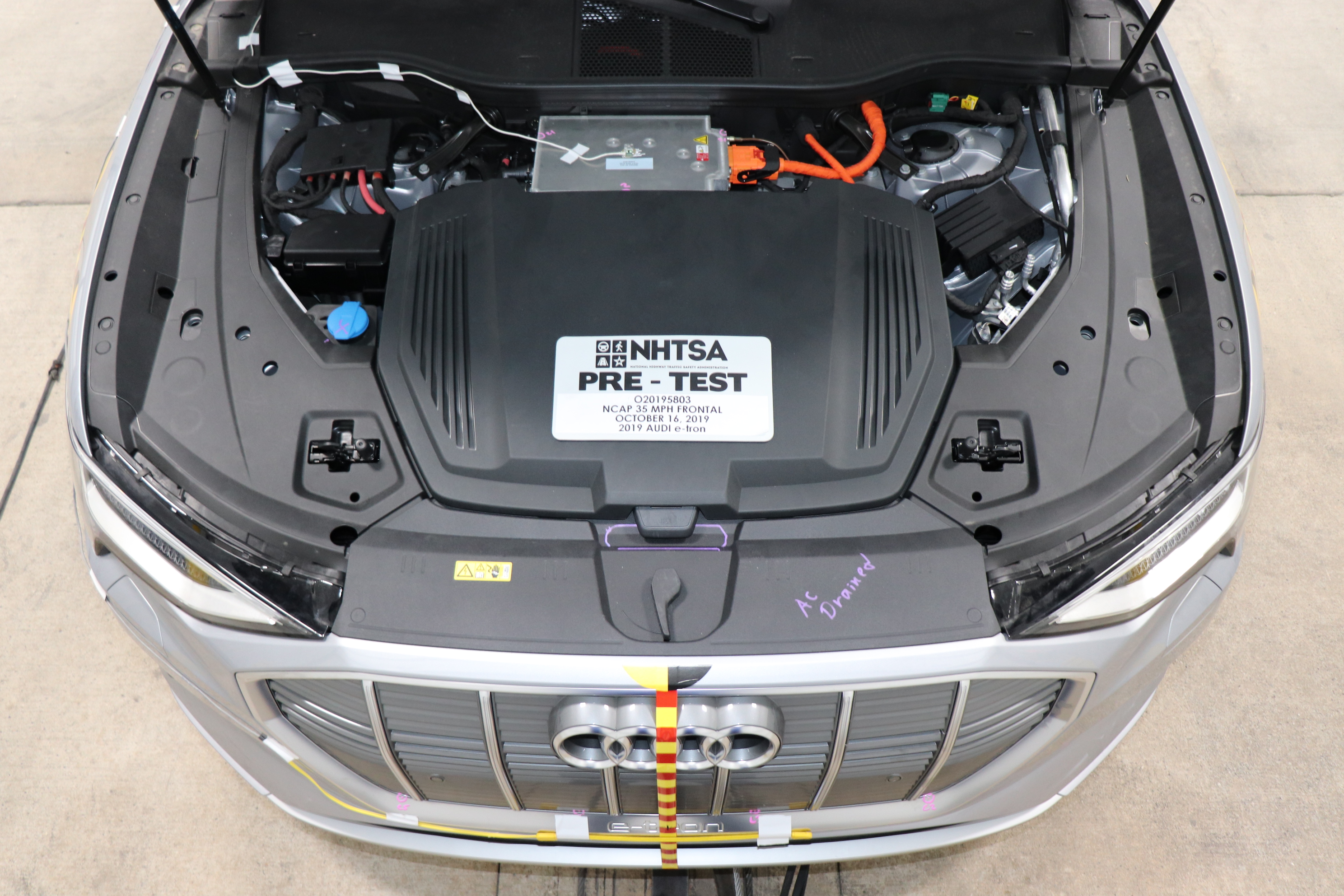 2019 AUDI e-tron crash image 20