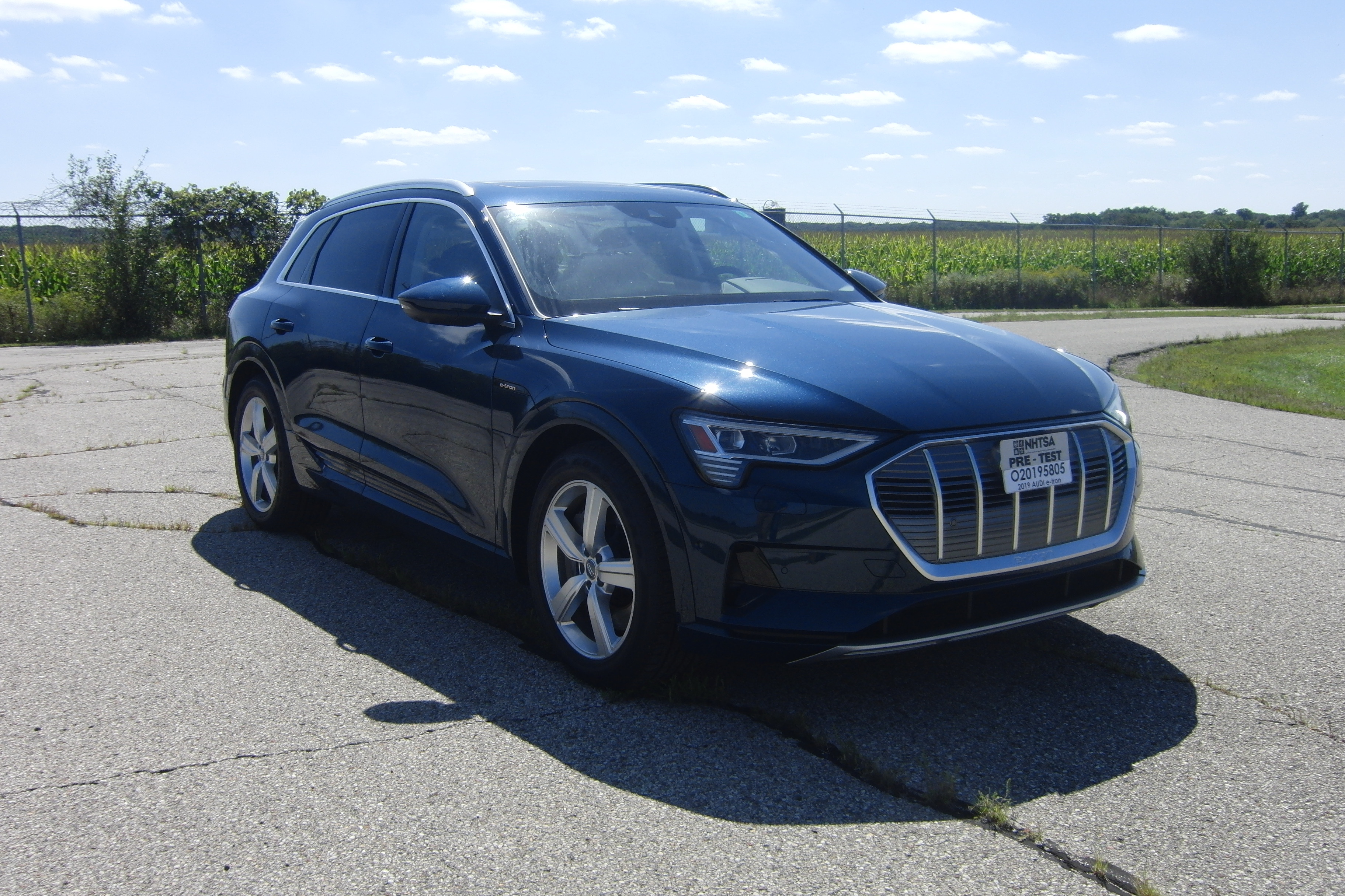2019 AUDI e-tron crash image