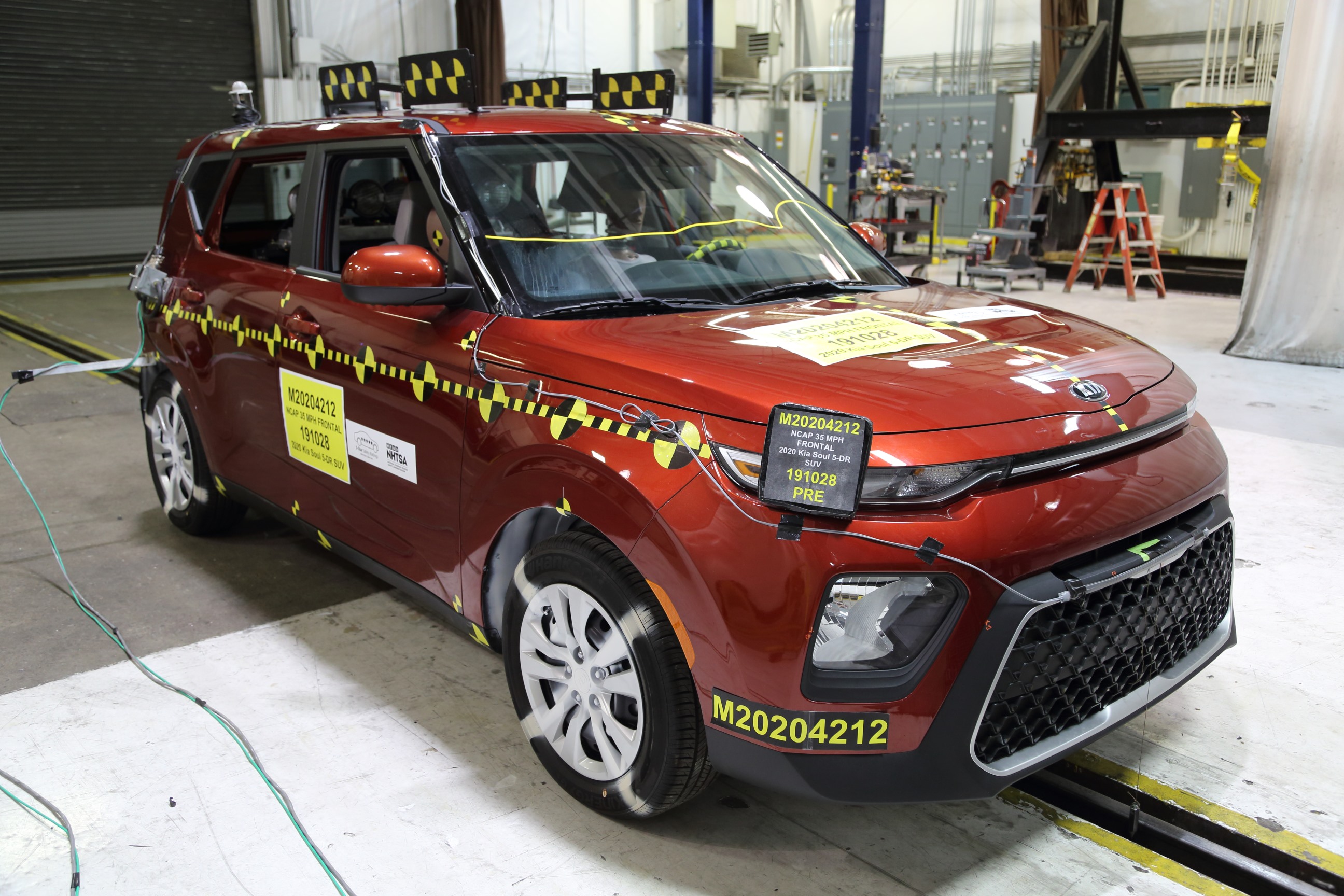 2020 KIA SOUL crash image 14