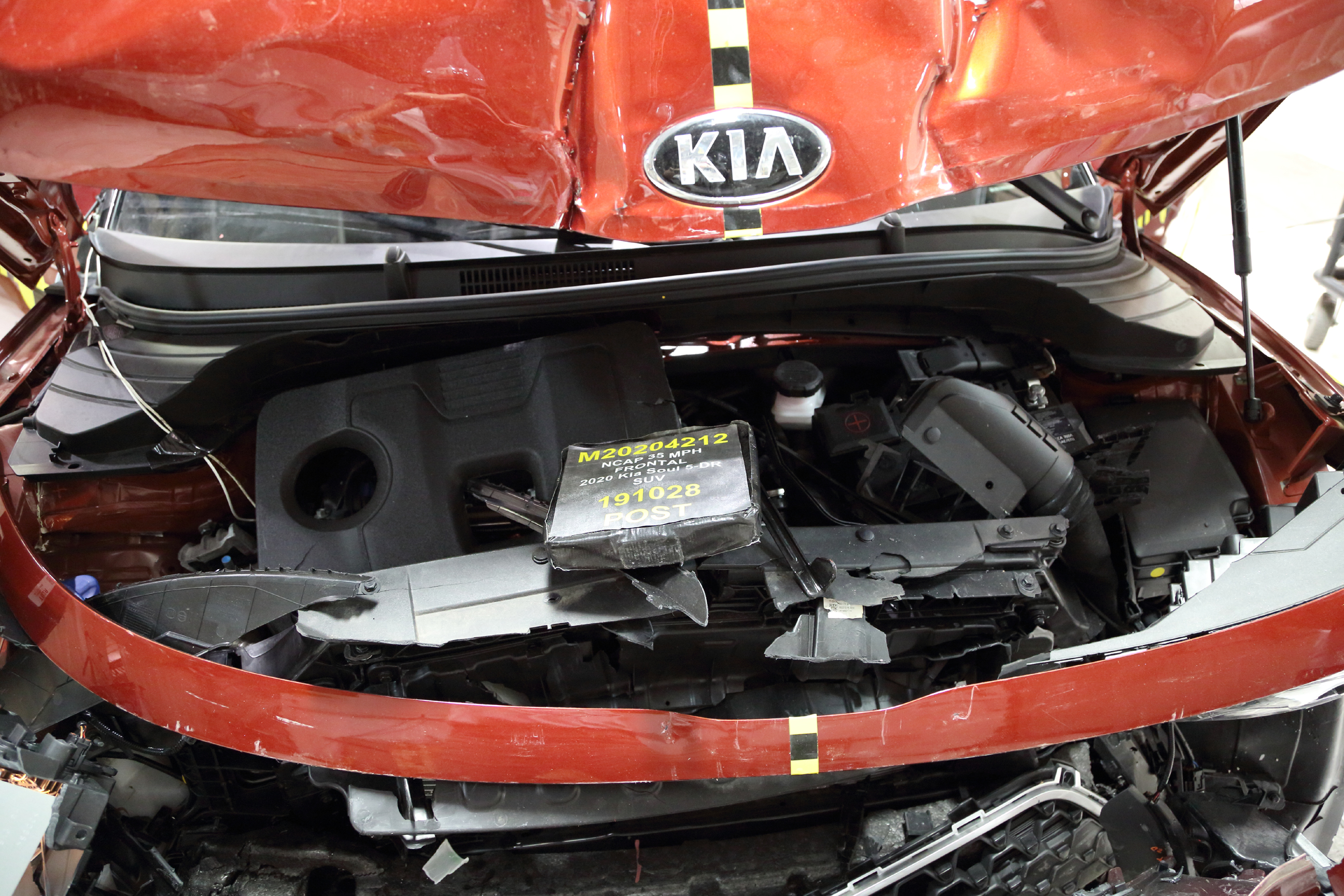 2020 KIA SOUL crash image 21