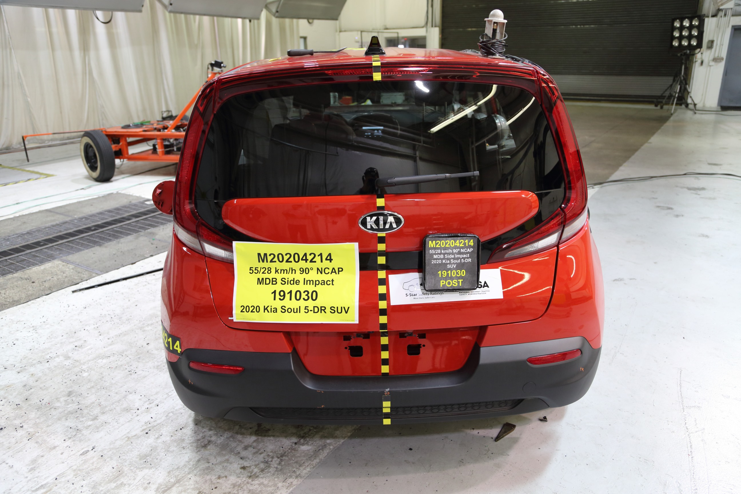 2020 KIA SOUL crash image 12