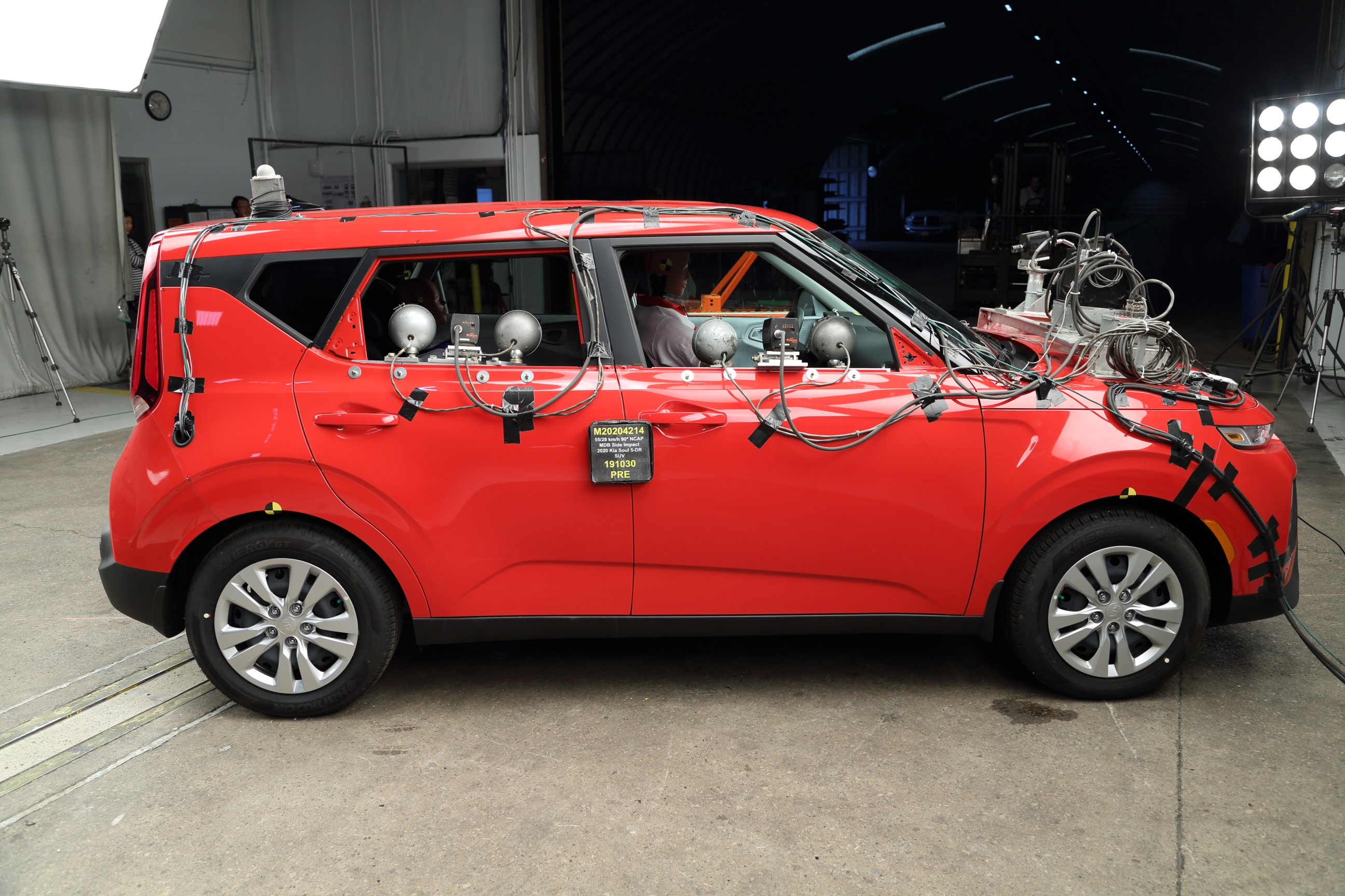 2020 KIA SOUL crash image 13