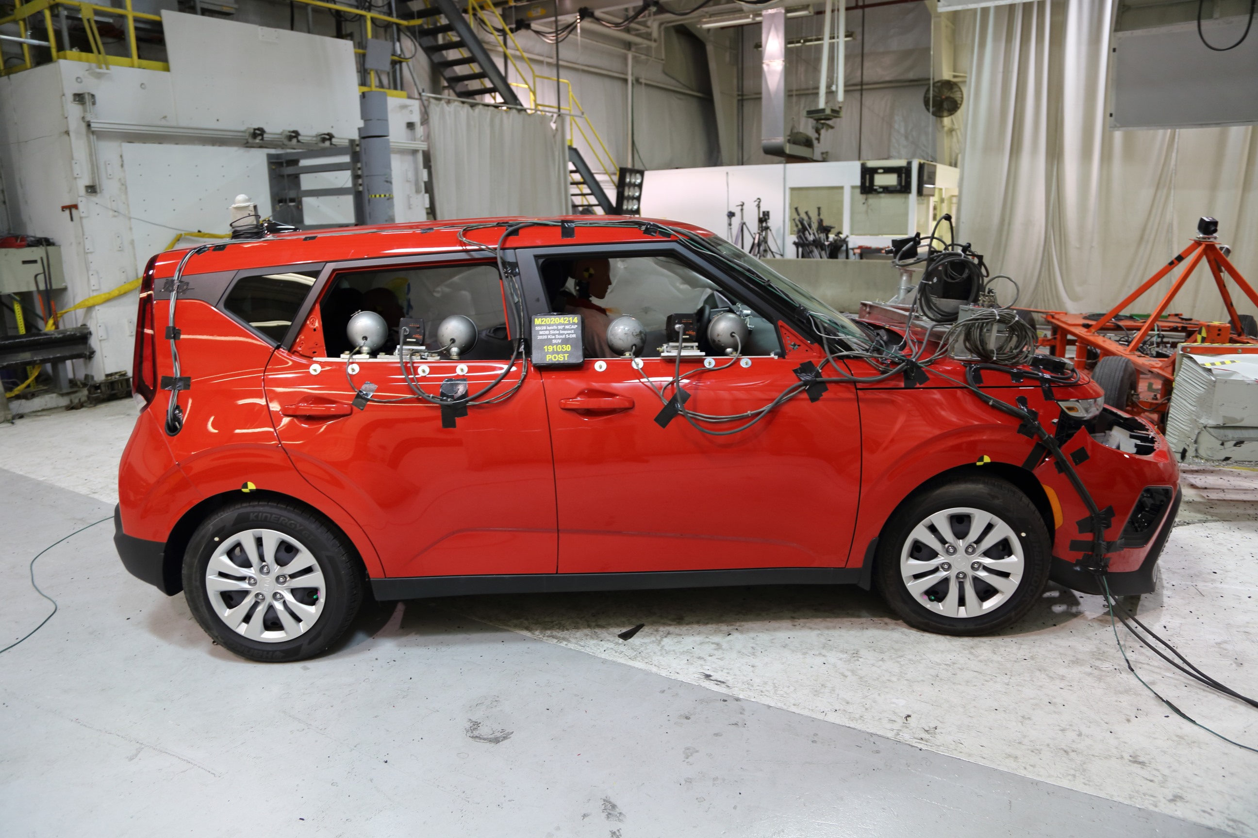 2020 KIA SOUL crash image 14