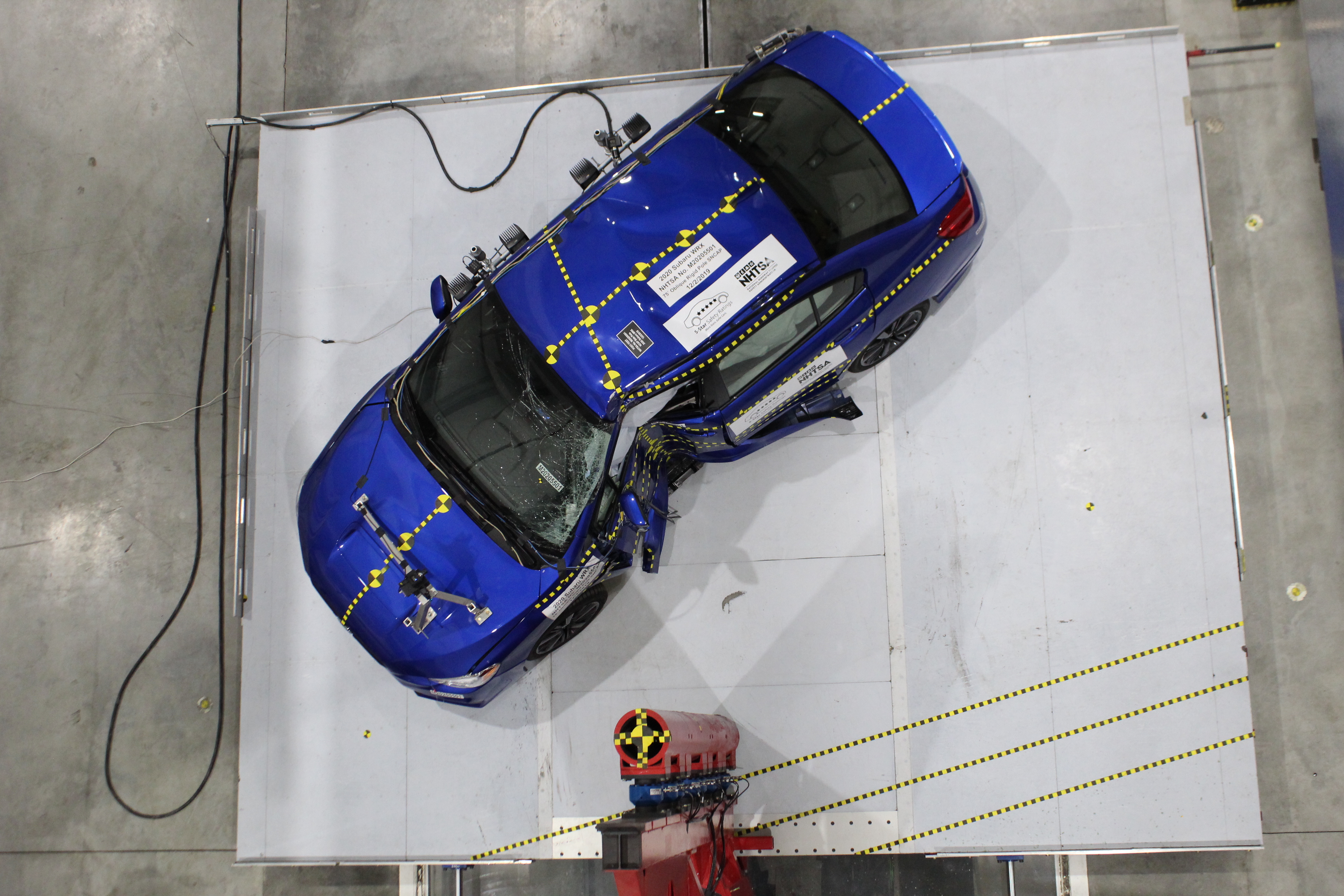 2020 SUBARU WRX crash image 16