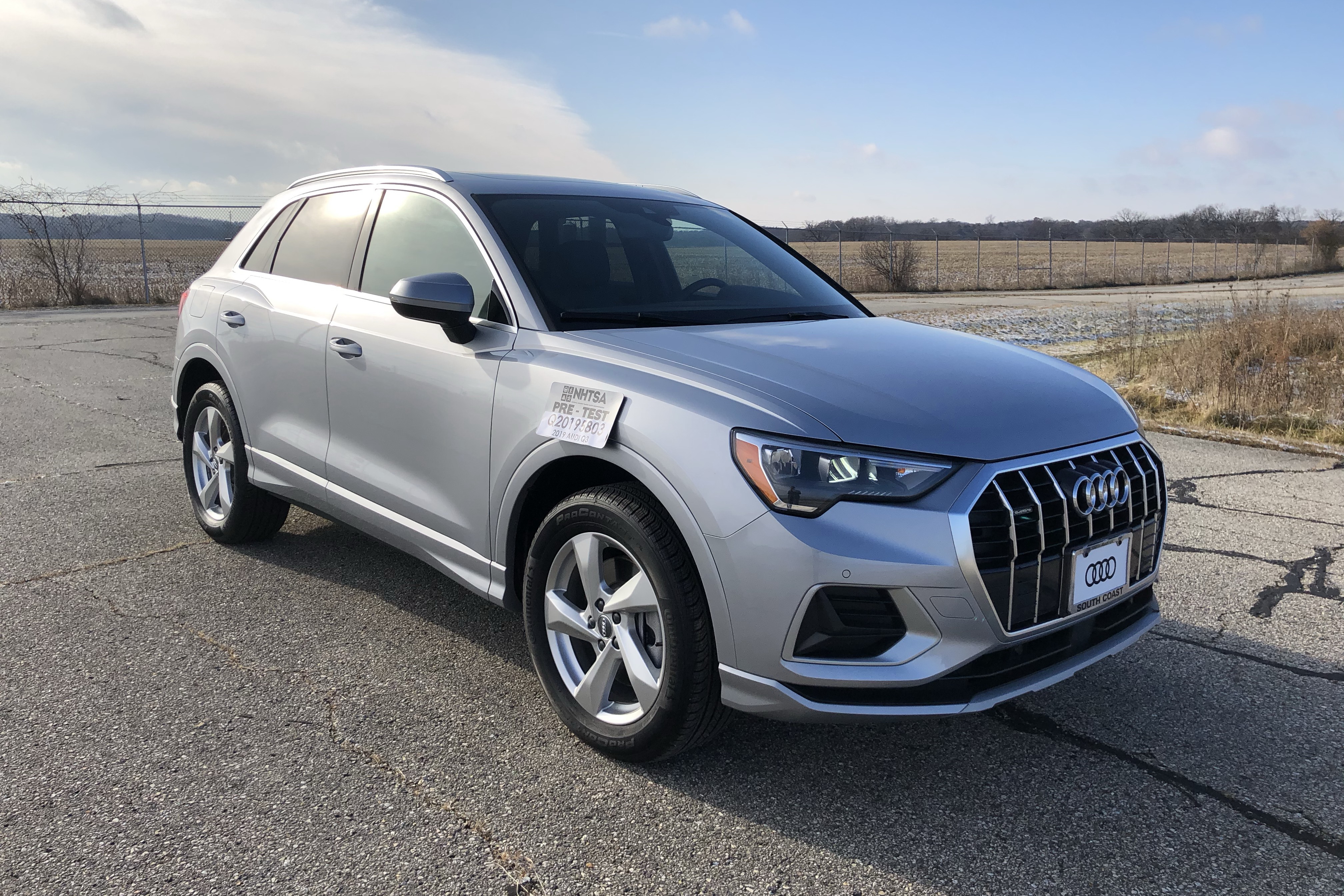 2019 AUDI Q3 crash image 6